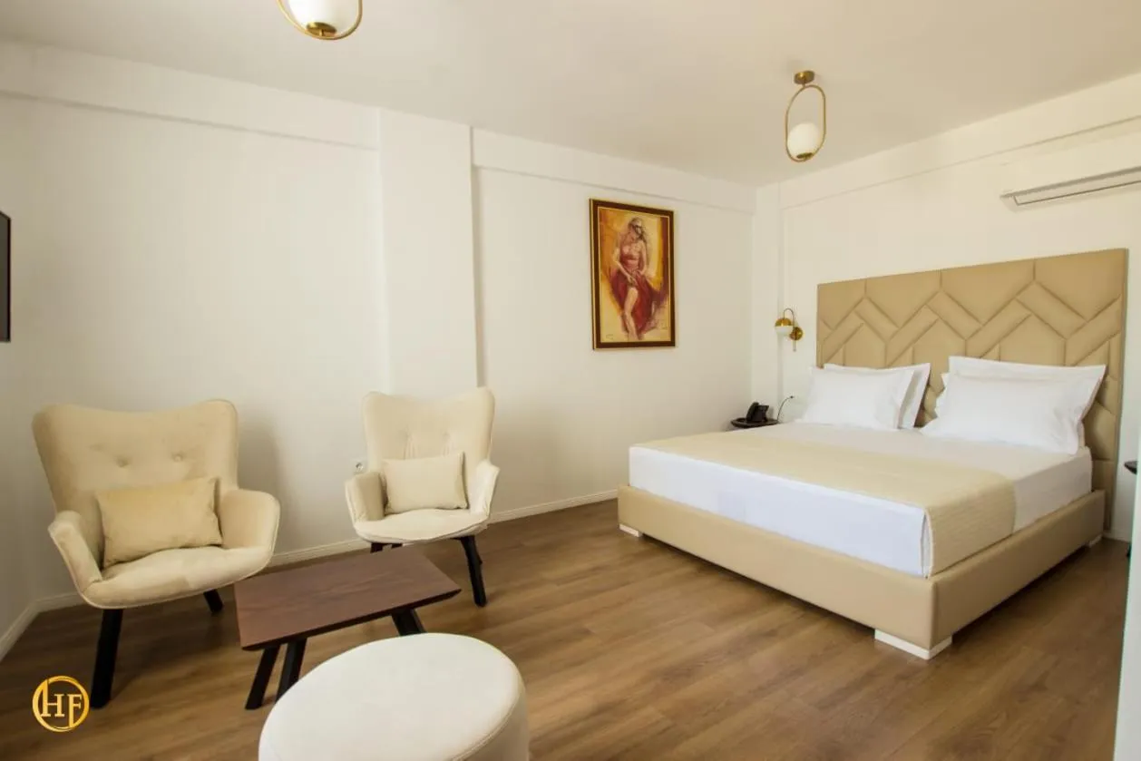 Photo of the whole room, Bed in Hotel Fantasy