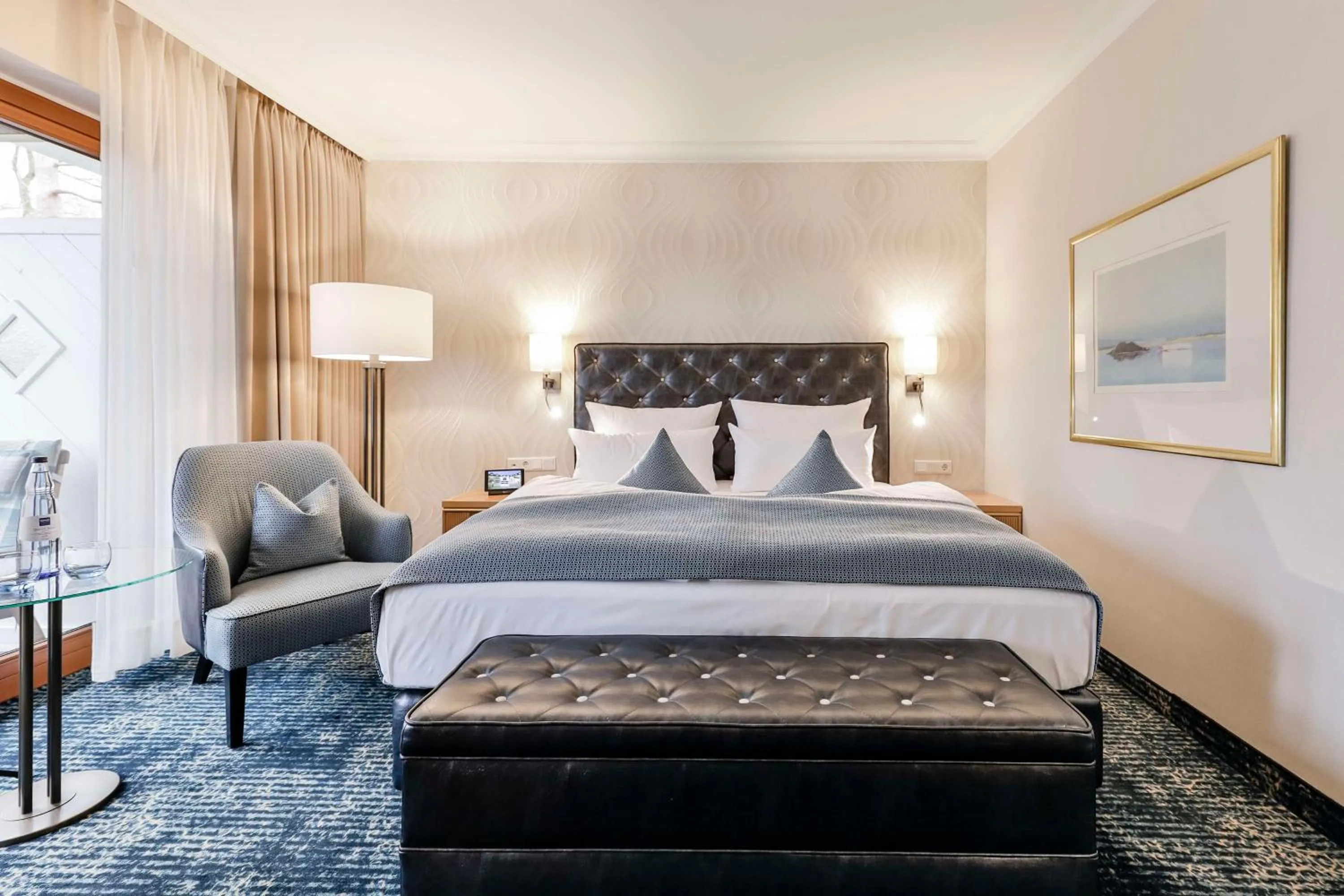 Bedroom, Bed in Dorint Venusberg Bonn