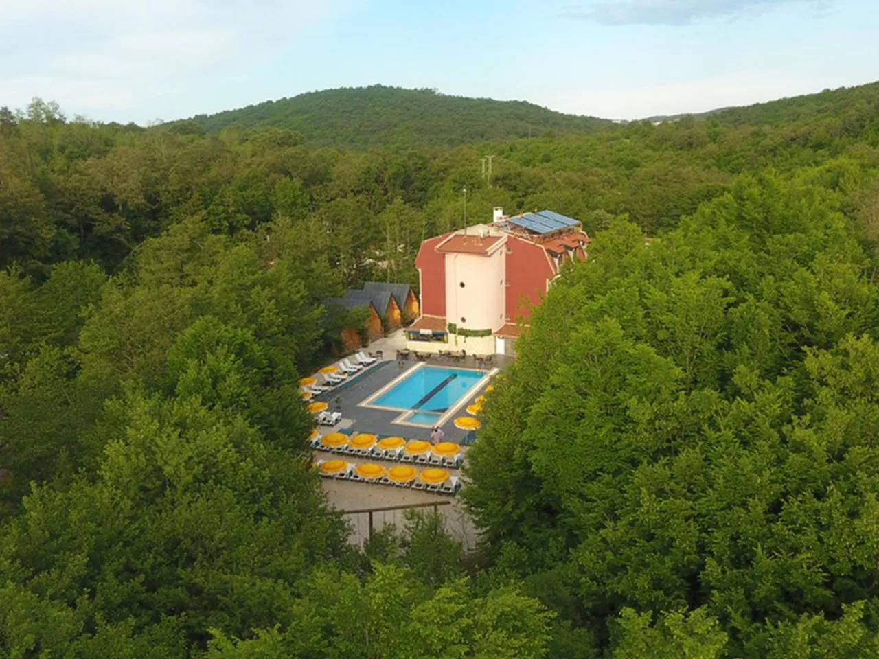 Swimming pool in Butterfly Butik Hotel
