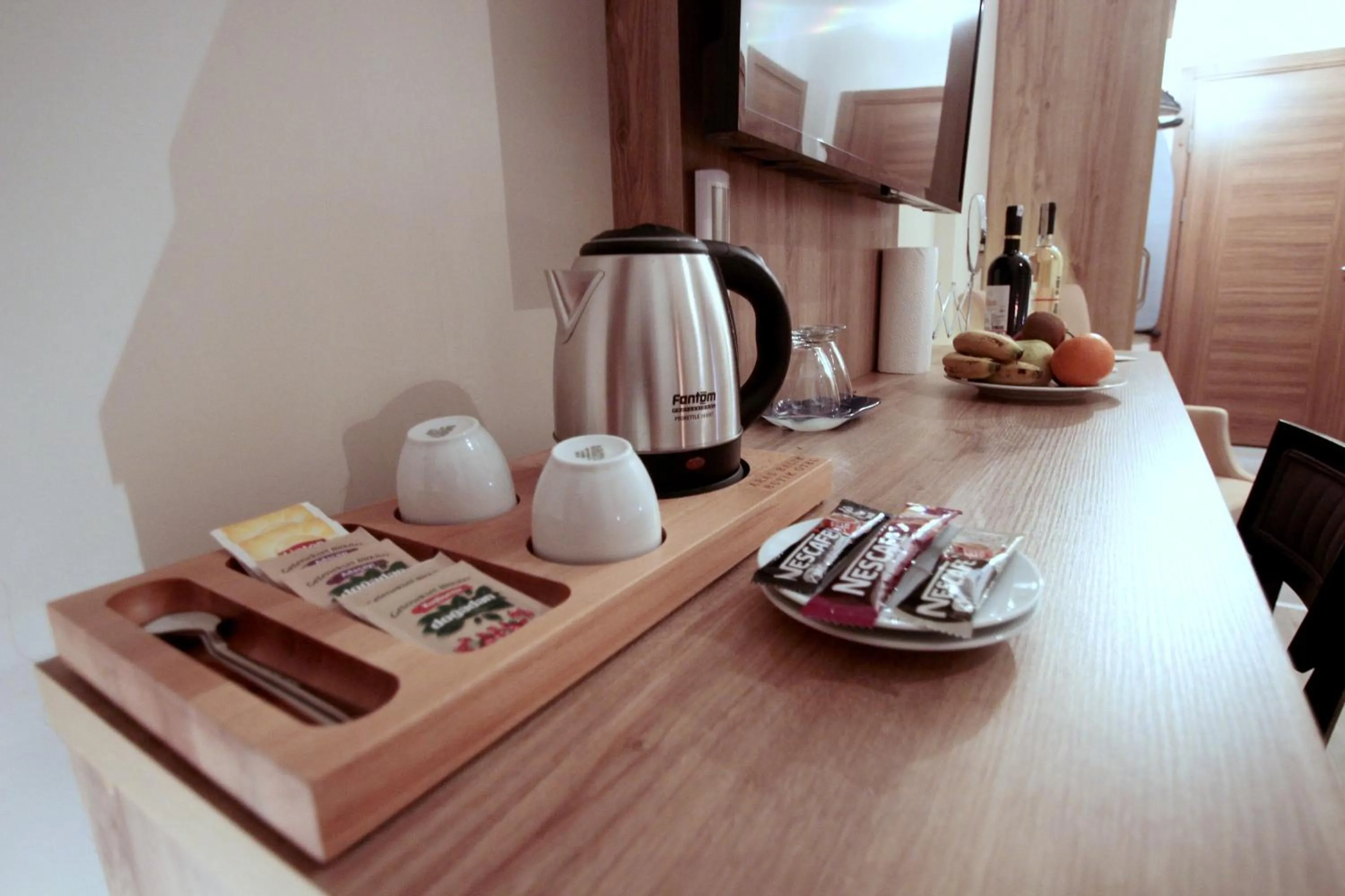 Coffee/tea facilities in Butterfly Butik Hotel