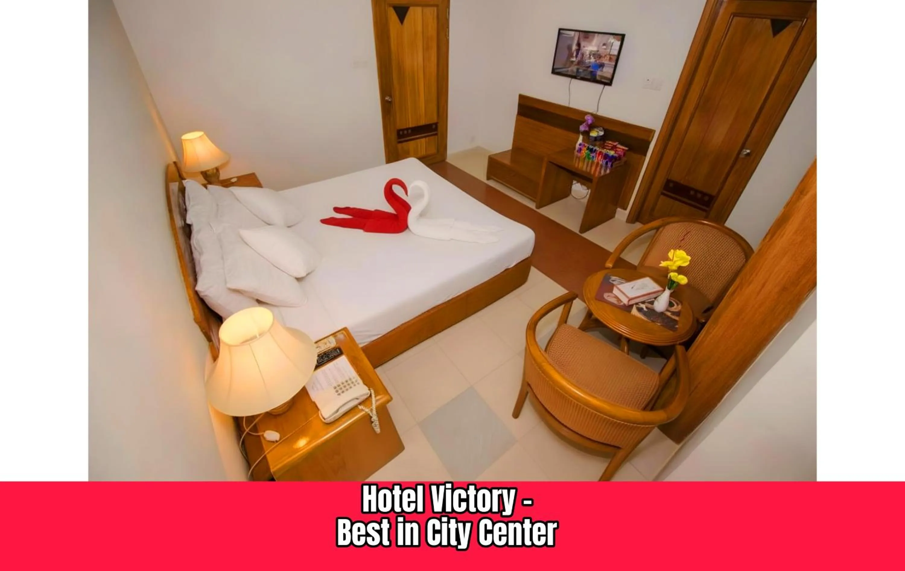 Bed in Hotel Victory - Best in City Center