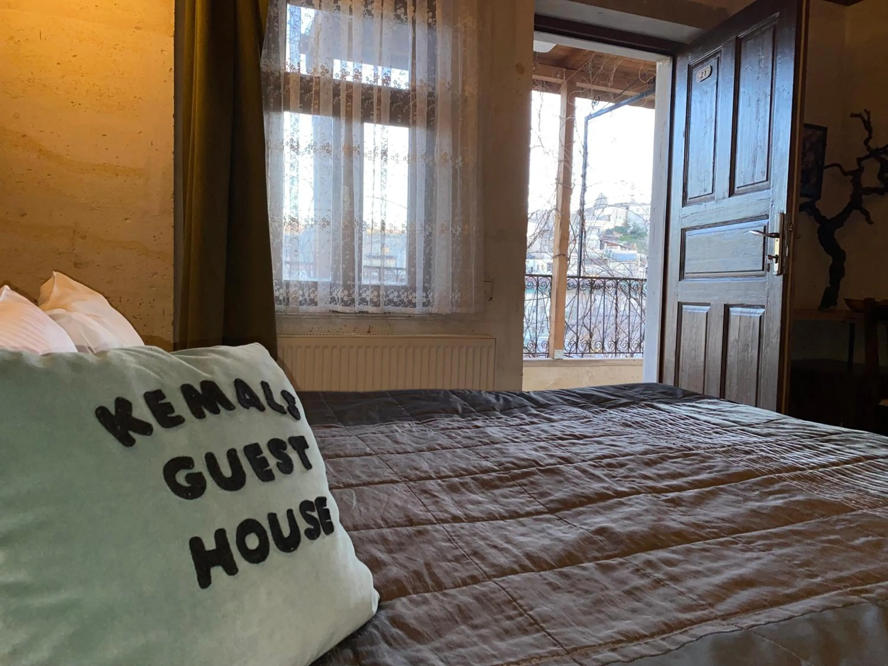 Bed in Kemal's Guest House