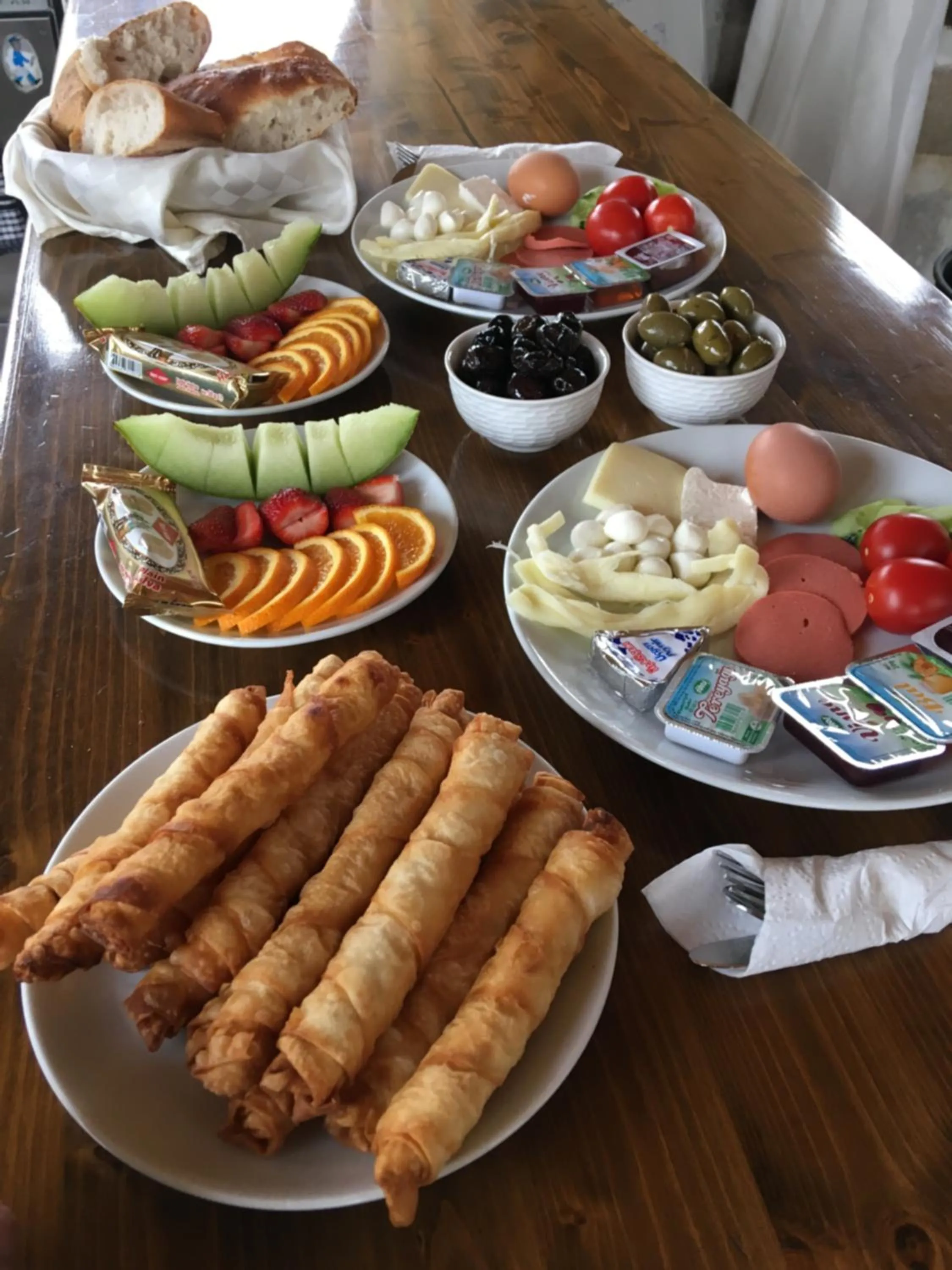 Breakfast in Kemal's Guest House