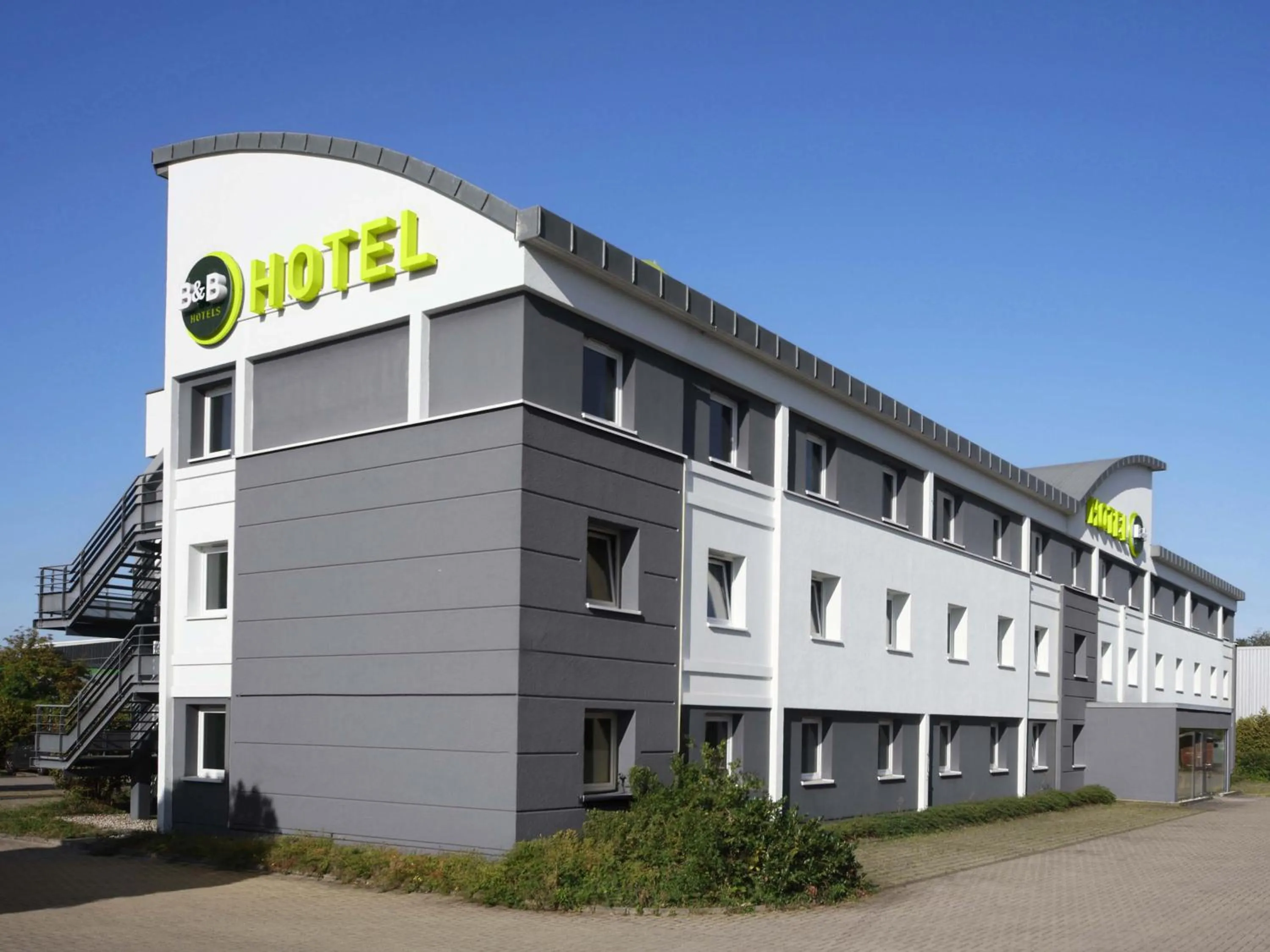 Property building in B&B Hotel Leipzig-Nord