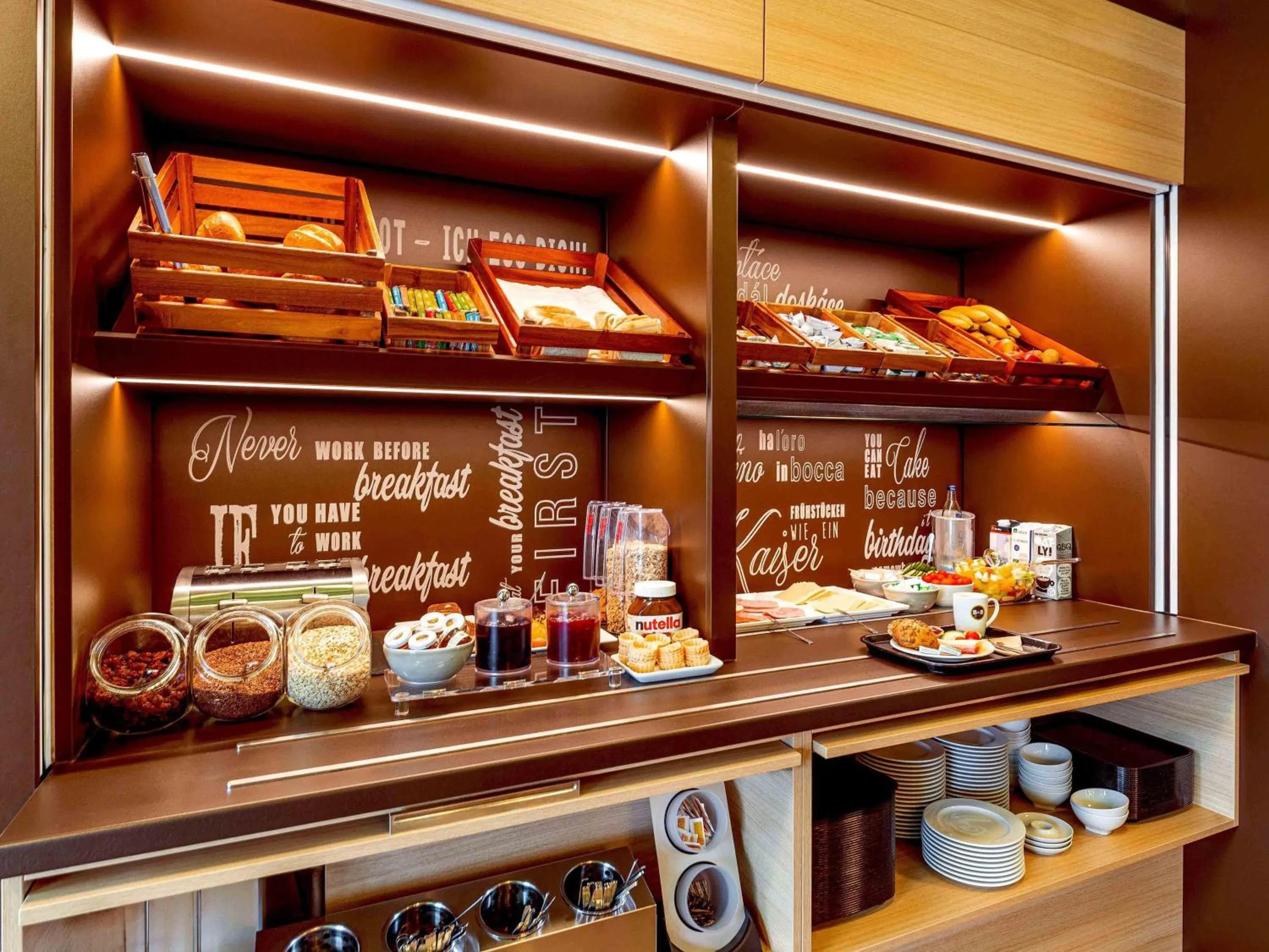 Lounge or bar in B&B Hotel Bochum-Herne