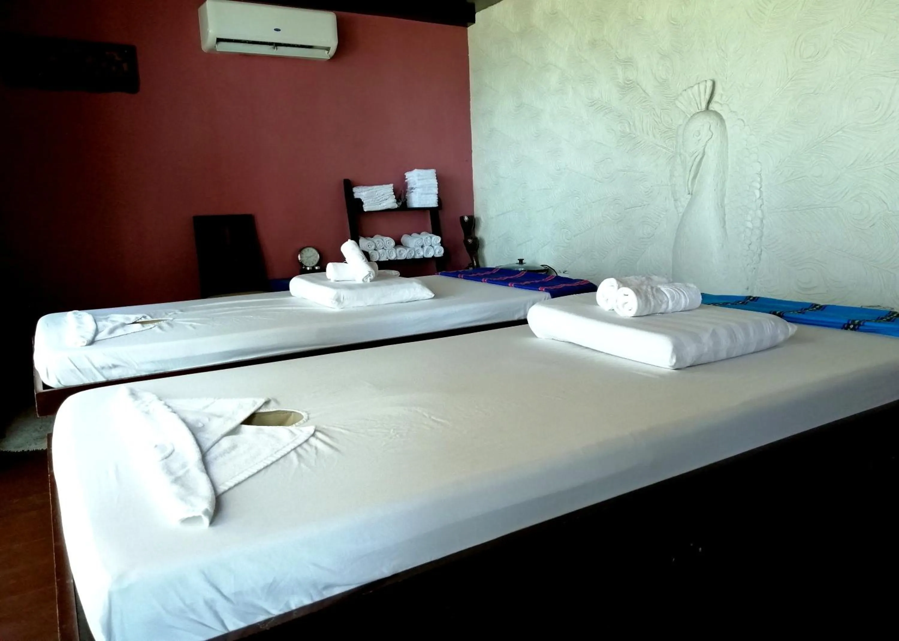 Bed in Boracay Mandarin Island Hotel