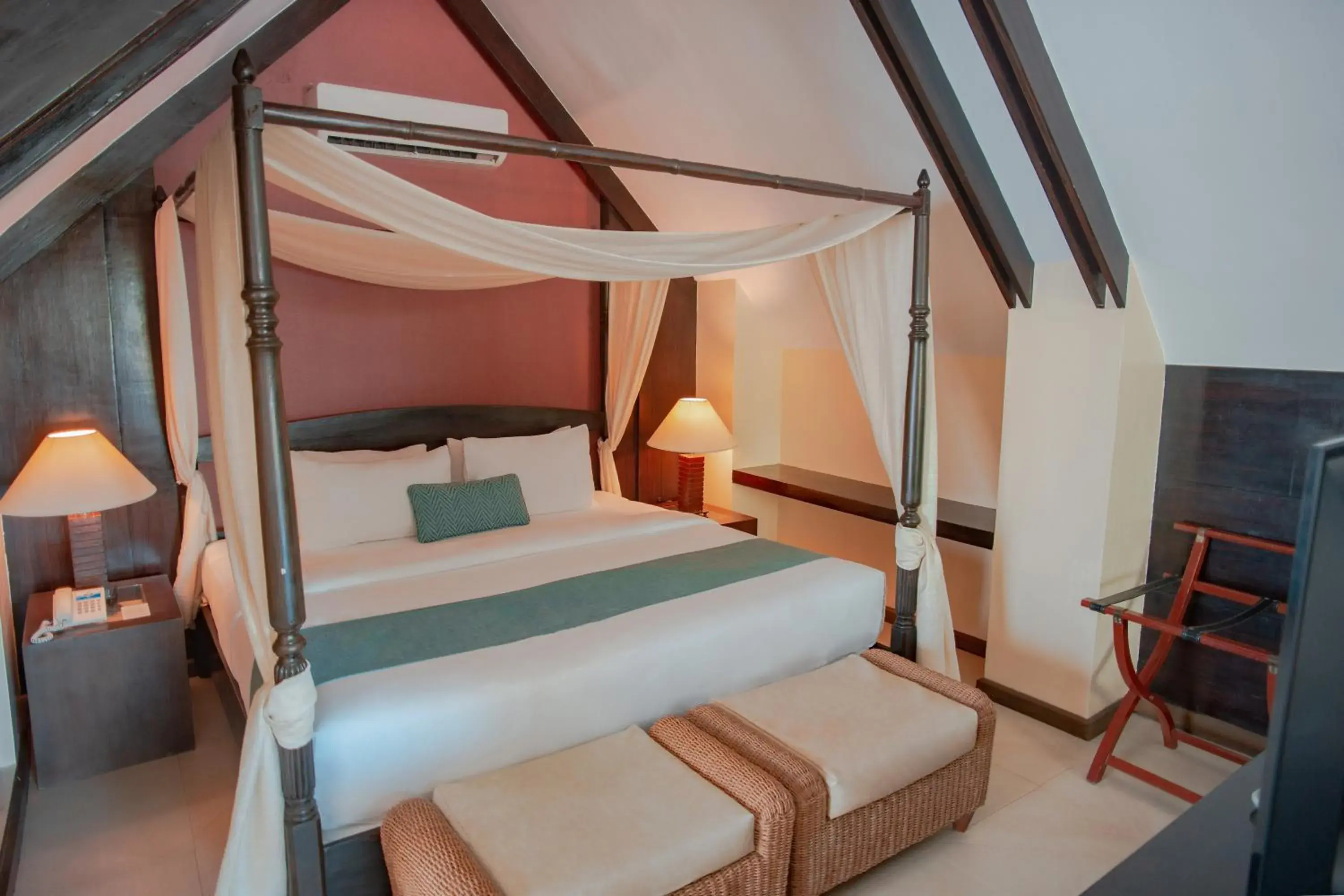 Penthouse Suite in Boracay Mandarin Island Hotel Penthouse Suite in Boracay Mandarin Island Hotel