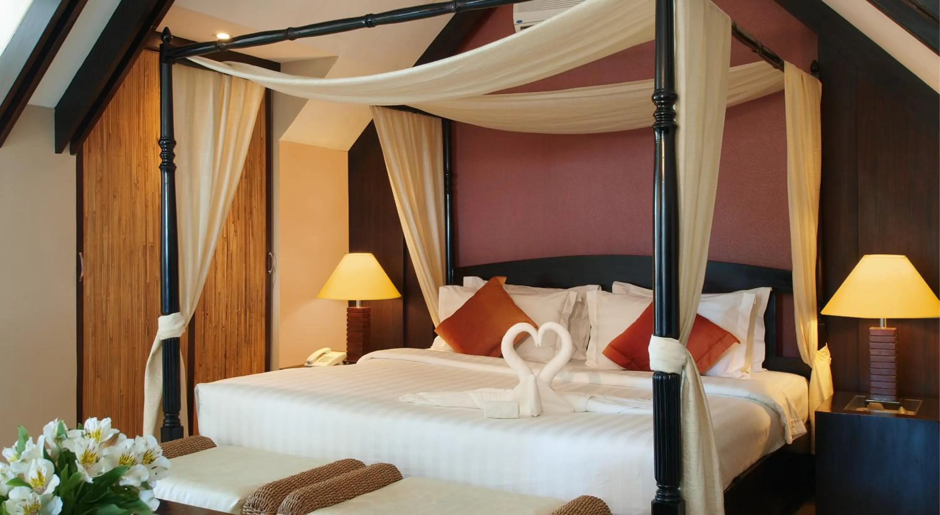 Bedroom, Bed in Boracay Mandarin Island Hotel