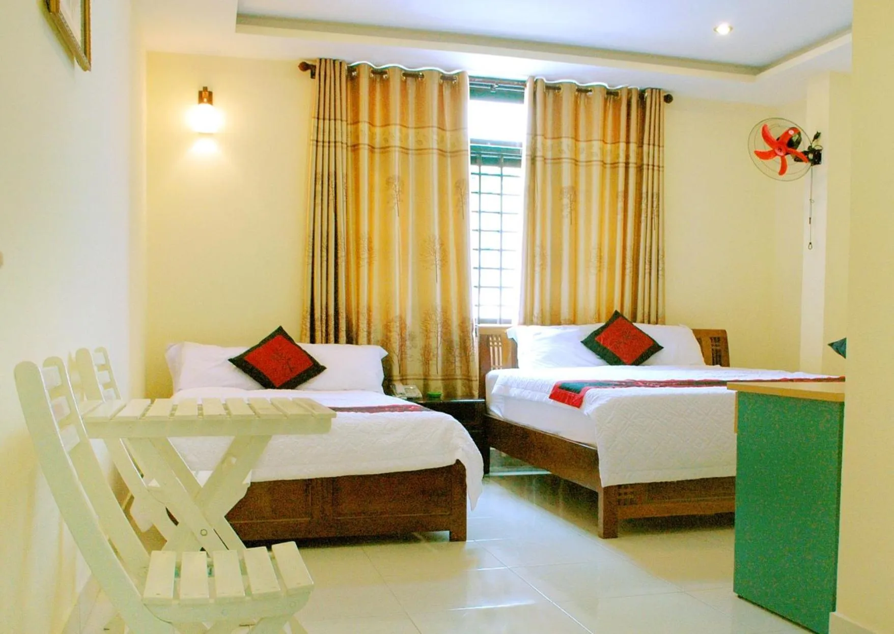 Family, Bed in Champa Hue Hotel