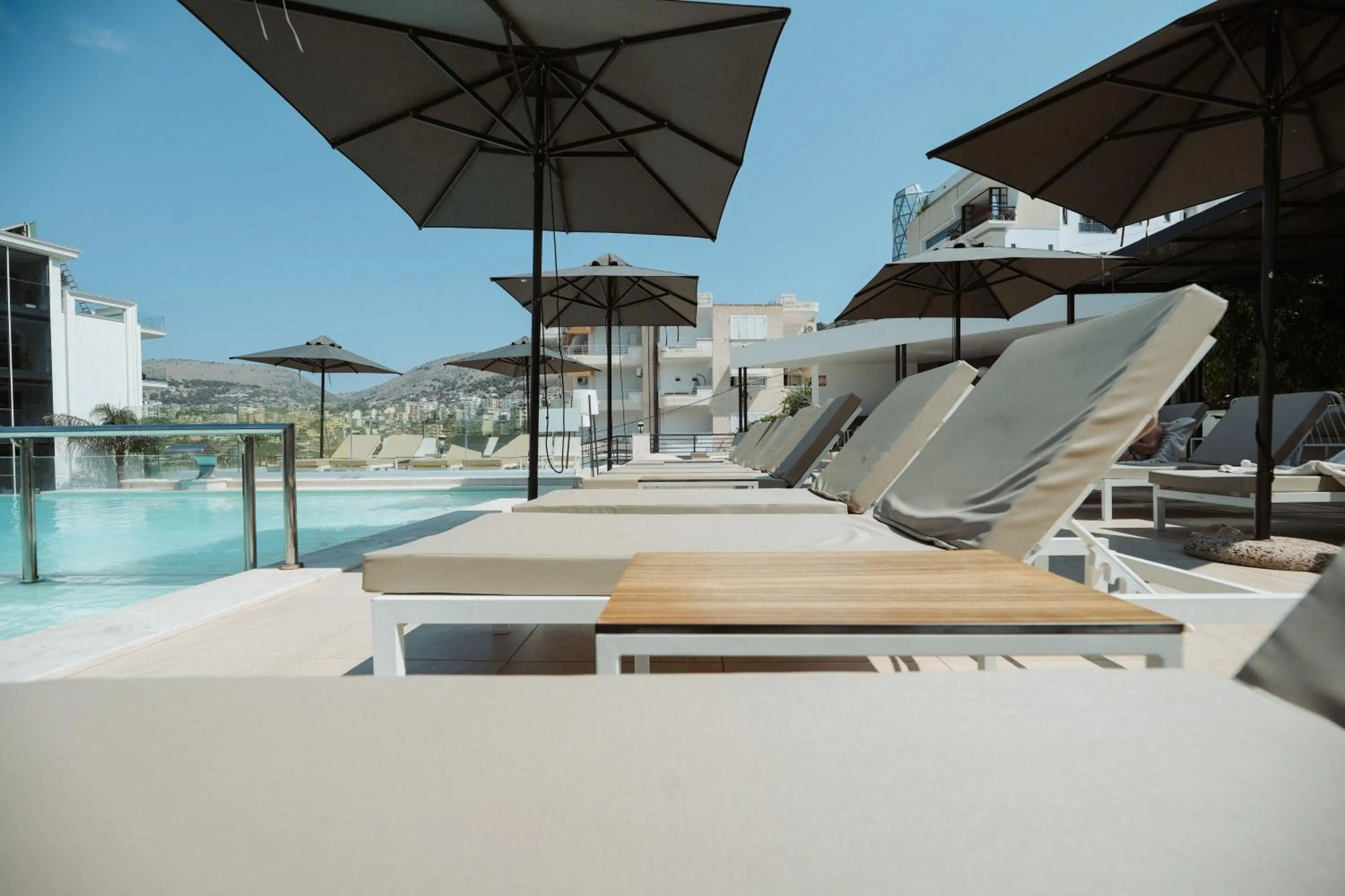 Swimming pool in Hotel Agimi