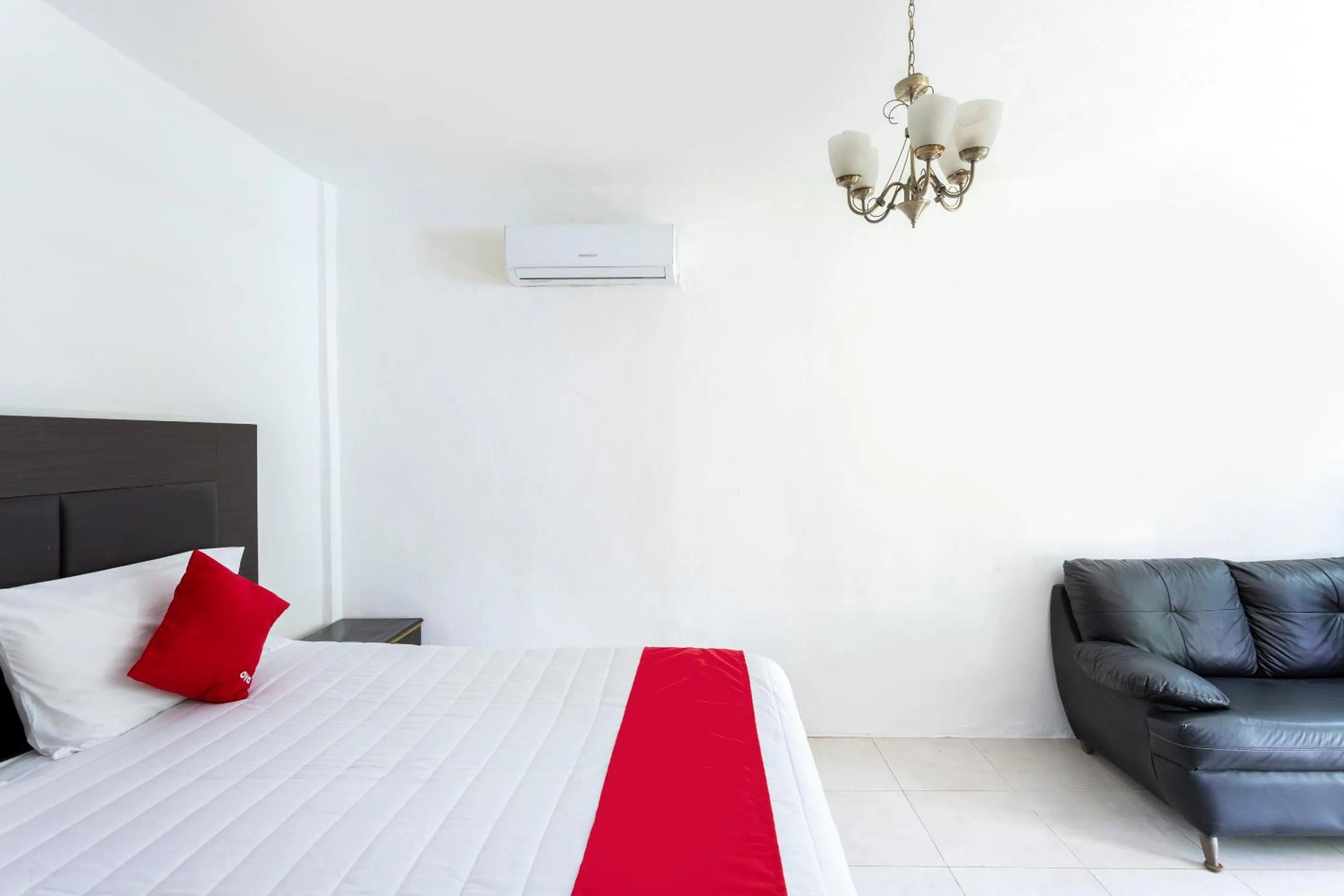 Bedroom, Bed in OYO Hotel Rio Chetumal