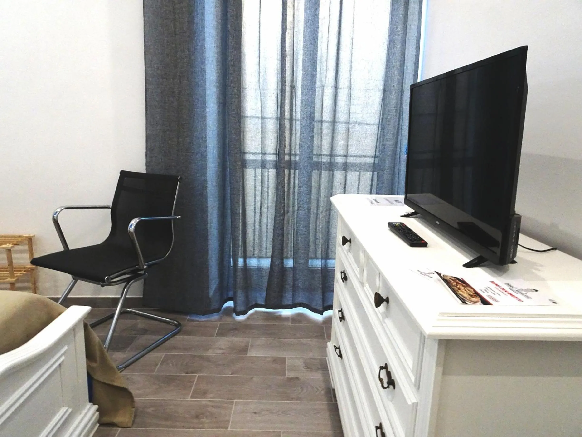 TV and multimedia in Bed & Breakfast a Capua Adiacente al Duomo - IL VICOLO