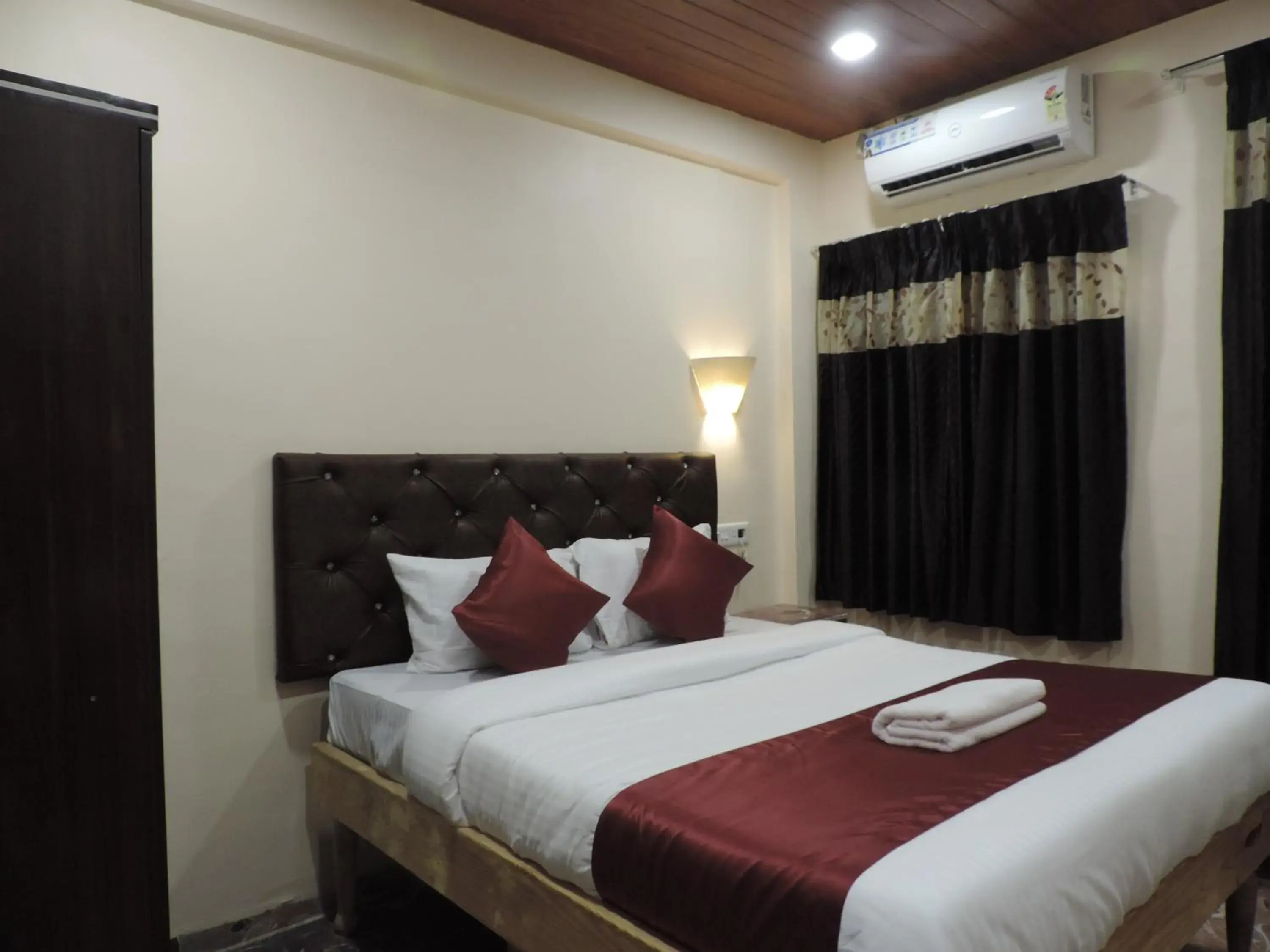 Punest Hospitality Punest Hospitality