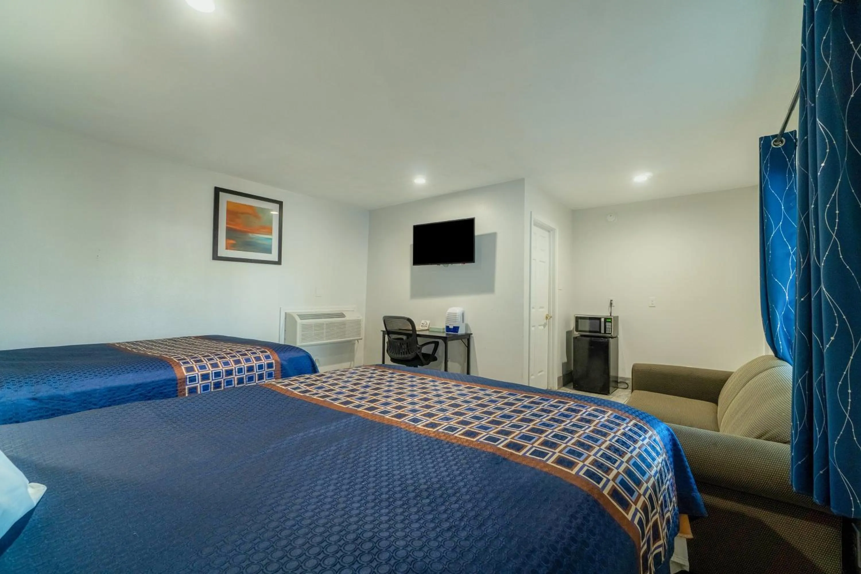 Bedroom, Bed in Pelican Inn by Belvilla Aransas Pass, TX