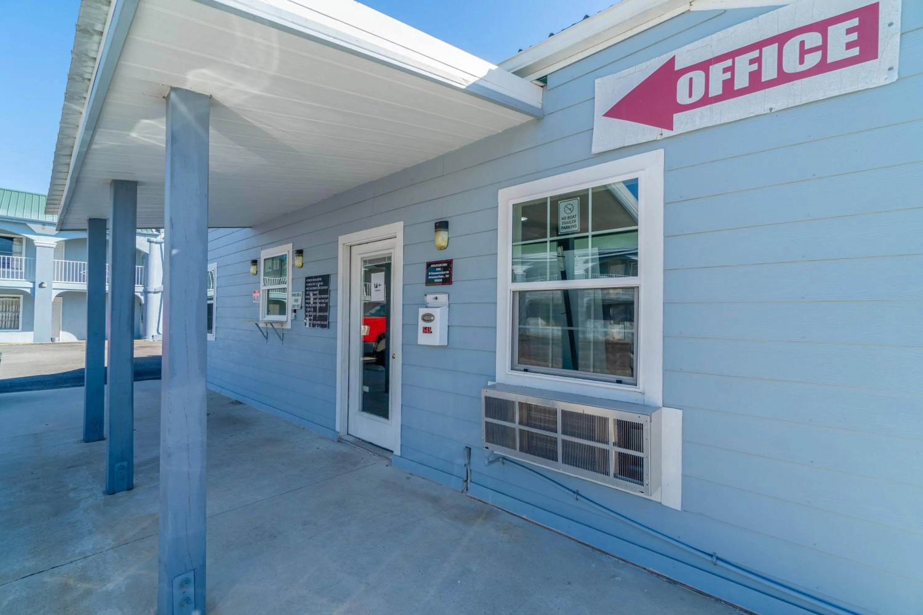 Facade/entrance in Pelican Inn by Belvilla Aransas Pass, TX
