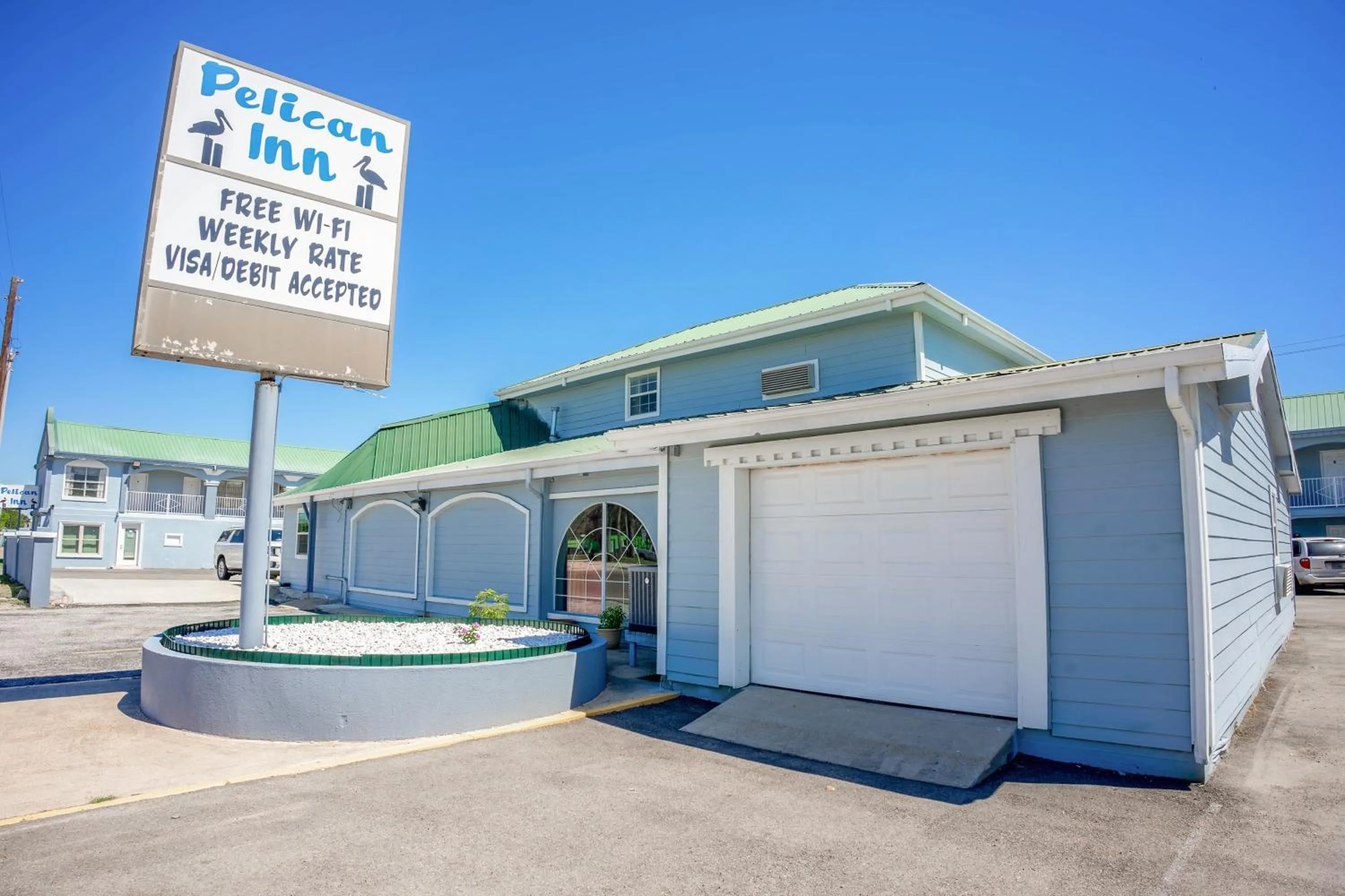 Facade/entrance in Pelican Inn by Belvilla Aransas Pass, TX
