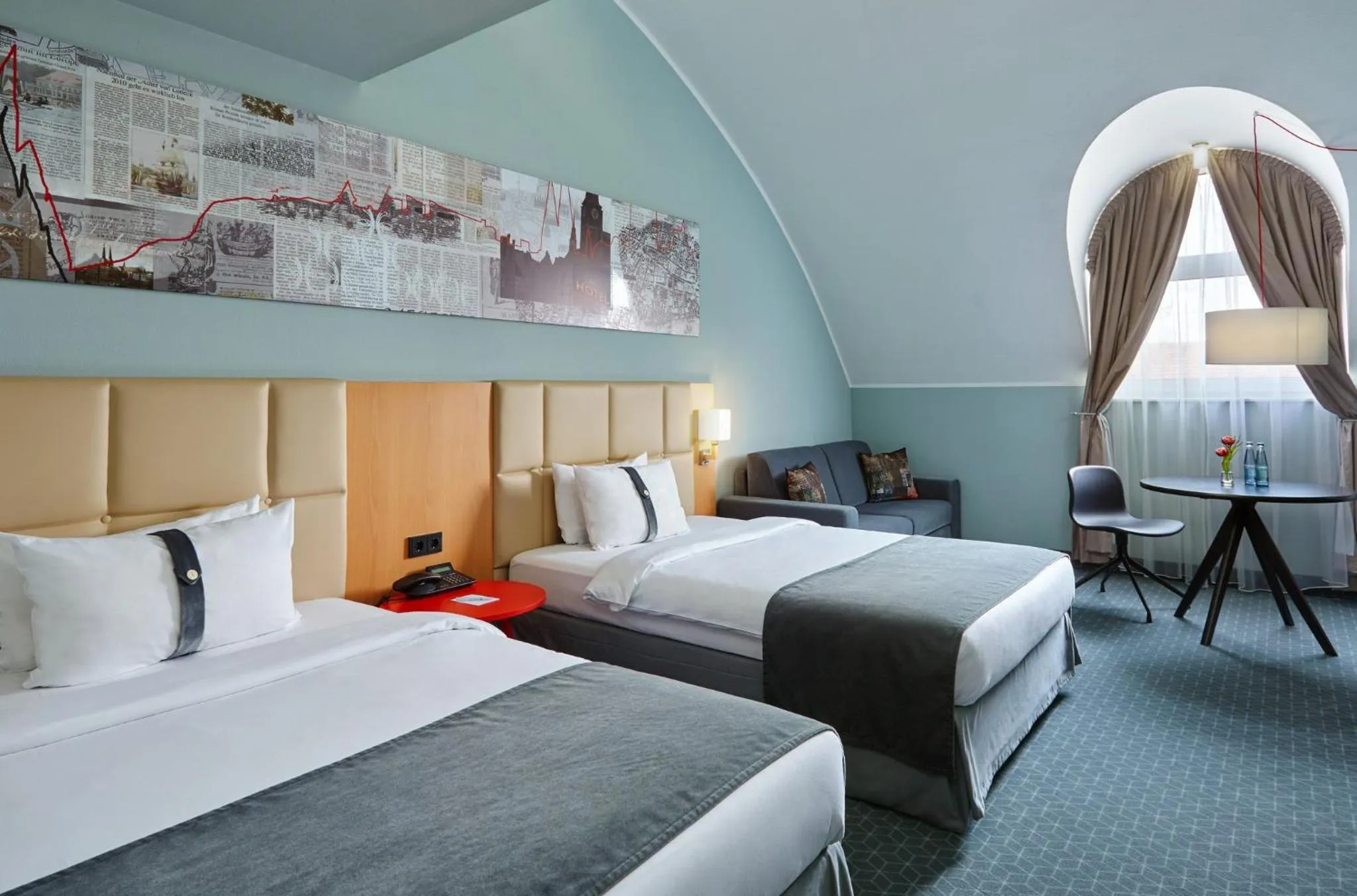 Photo of the whole room, Bed in Holiday Inn Lübeck by IHG