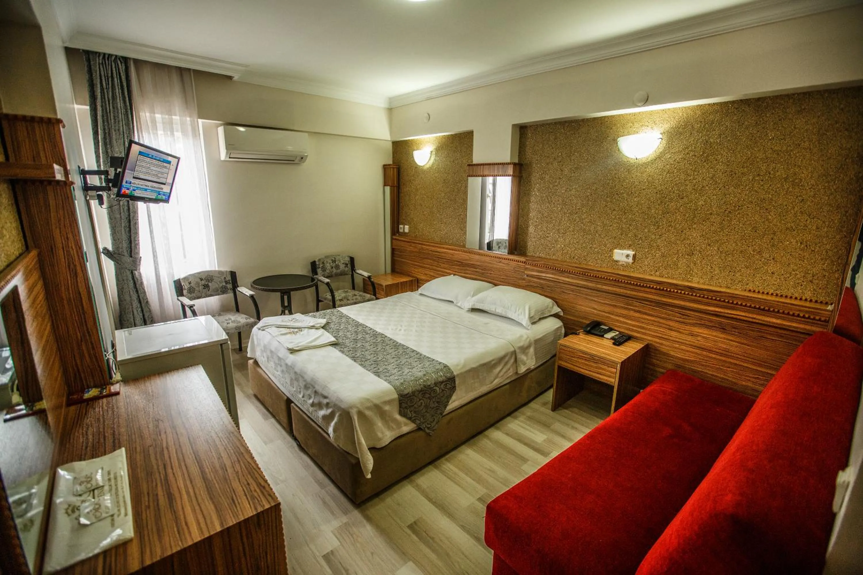 Photo of the whole room, Bed in Hotel Cenka Ephesus