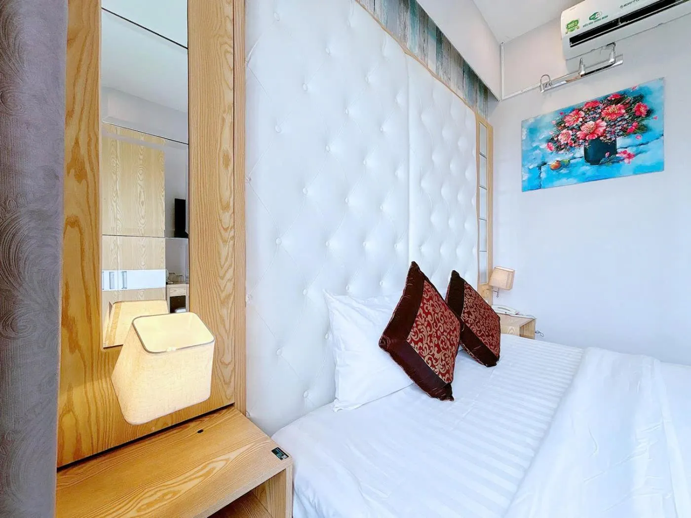 Bed in EMERALD OCEAN HOTEL