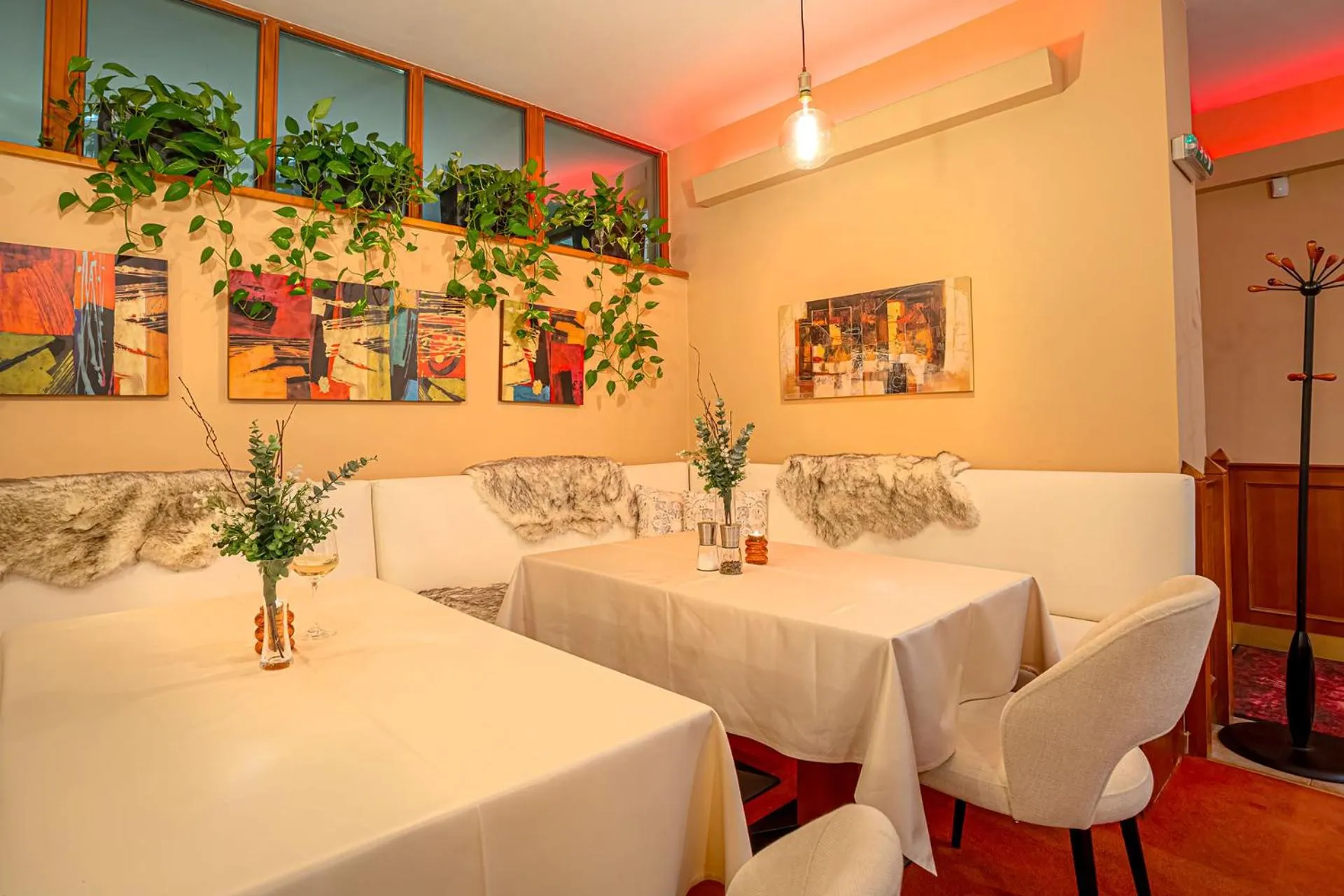 Lounge or bar in Hotel Kamélia