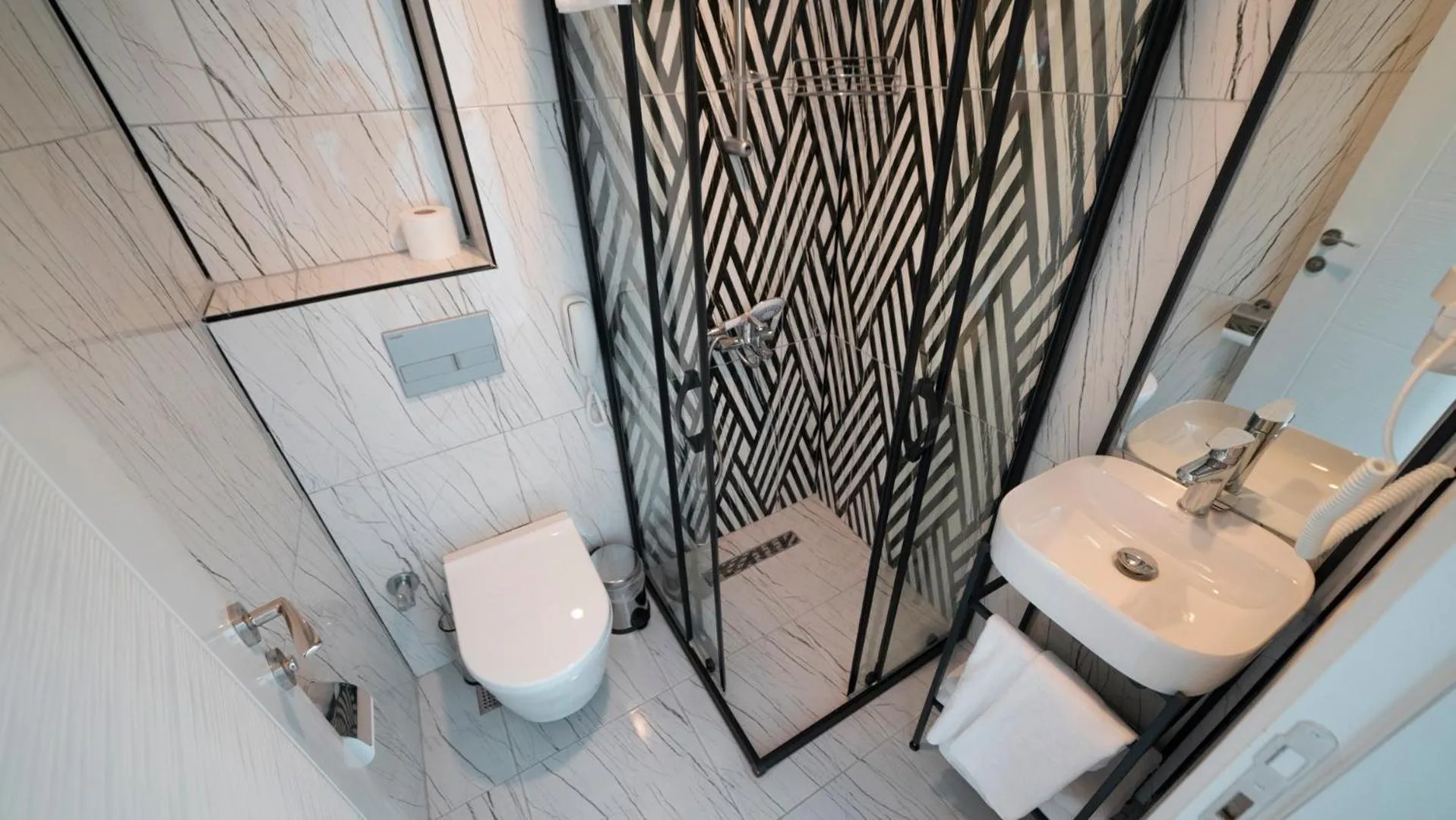 Bathroom in The Mori Club Hotel