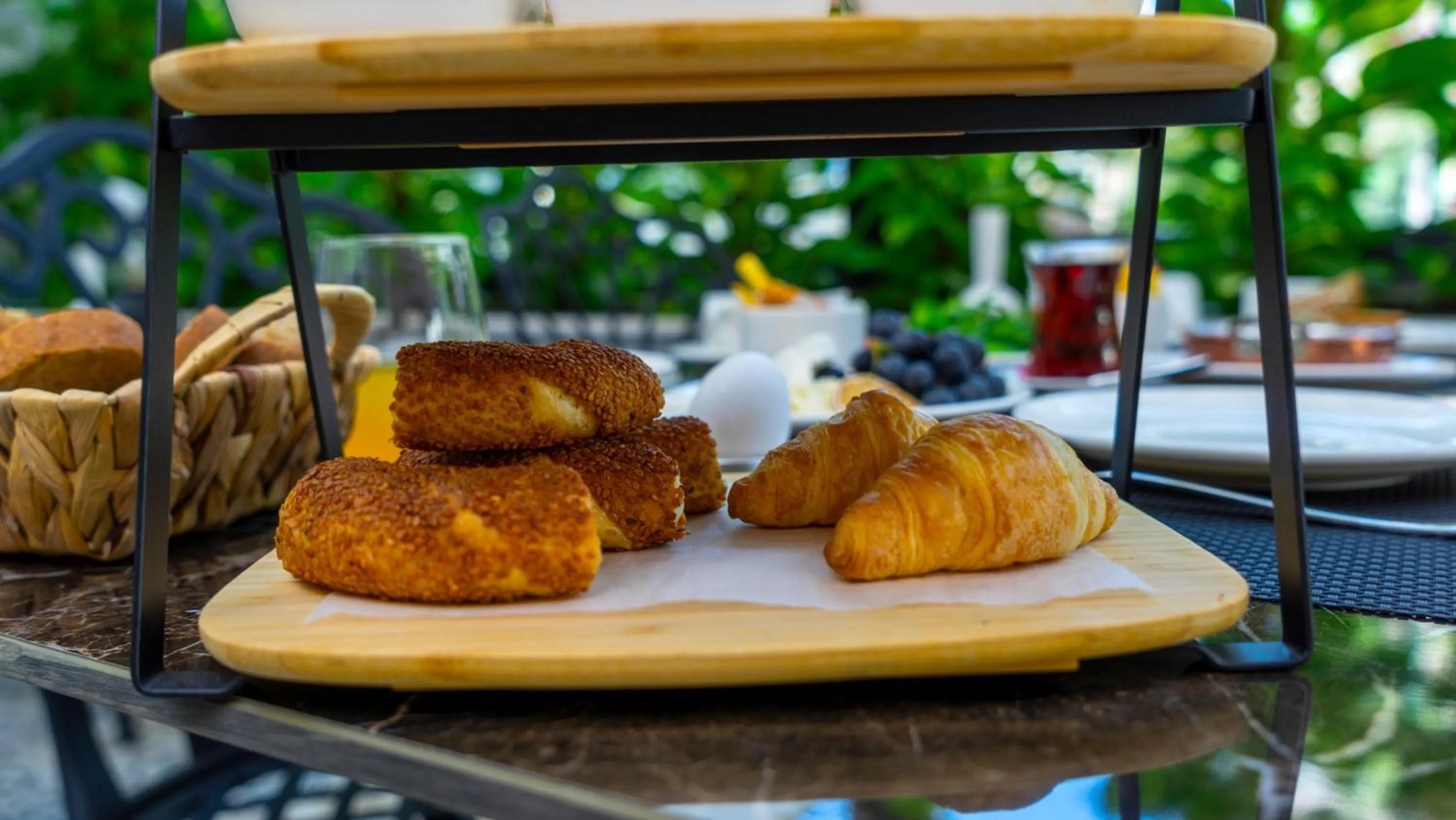 Food in The Mori Club Hotel