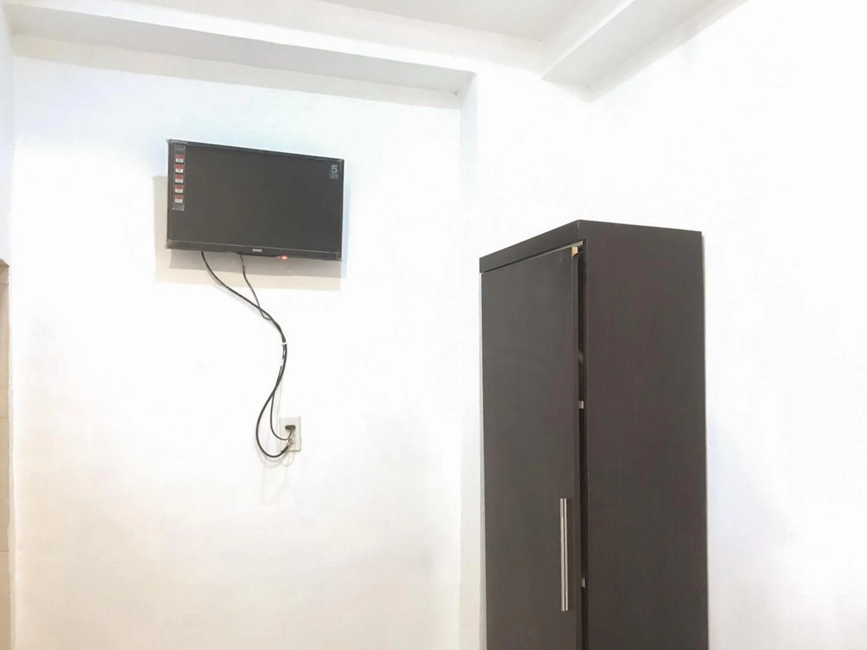 TV and multimedia in Rose House RedPartner