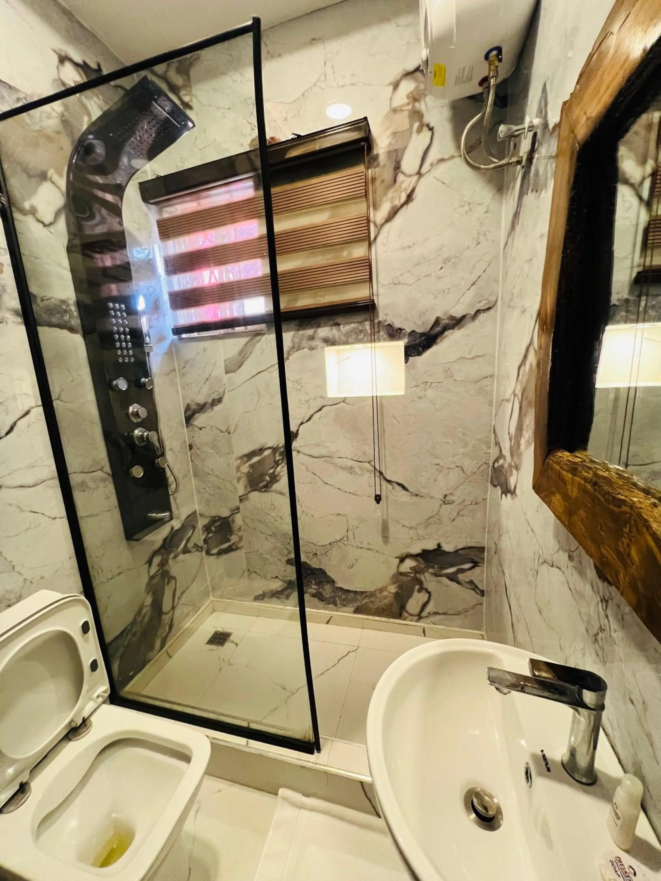 Presken Hotel Freedom Way, Lekki Phase One