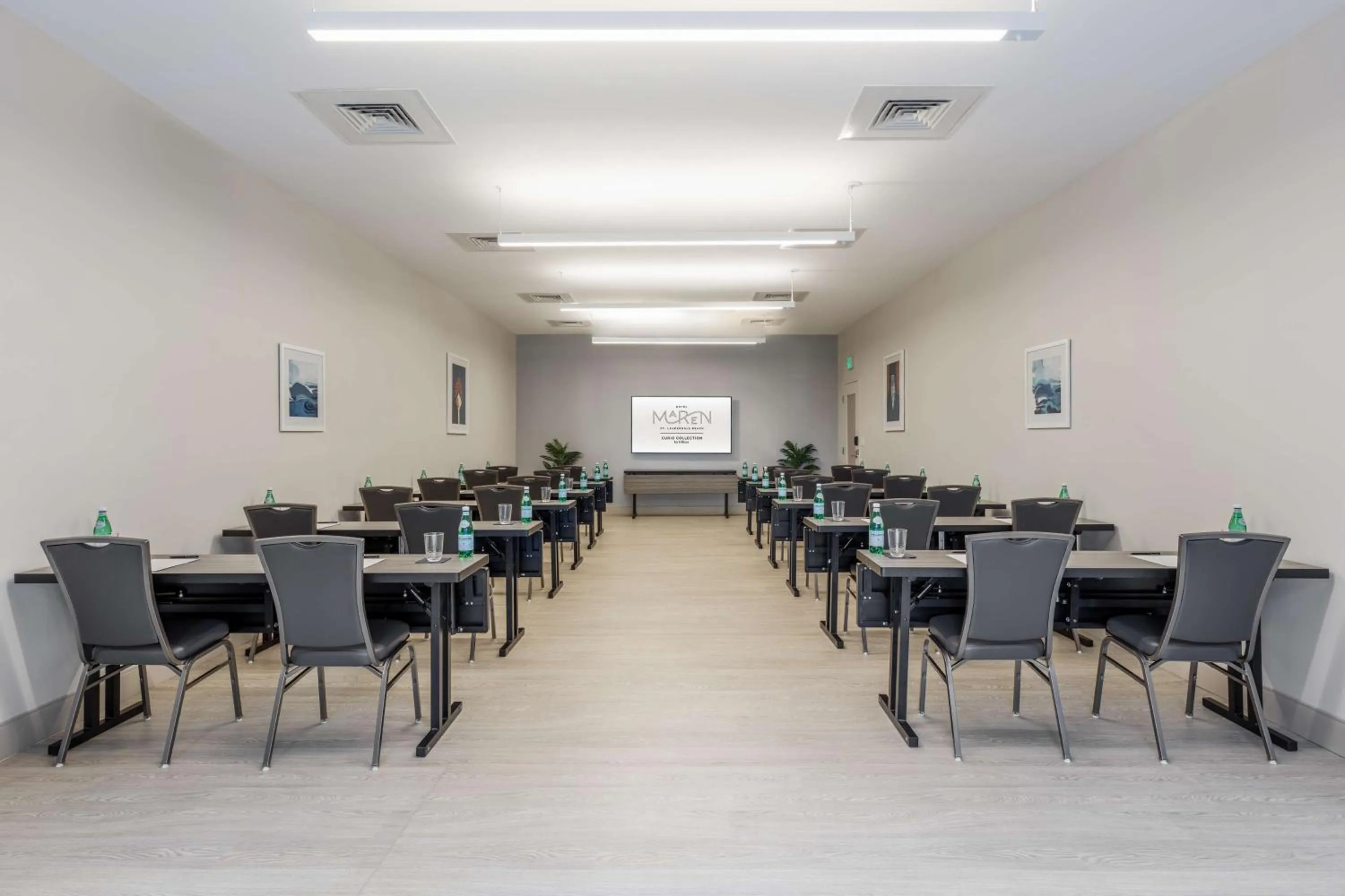 Meeting/conference room in Hotel Maren Fort Lauderdale Beach, Curio Collection By Hilton
