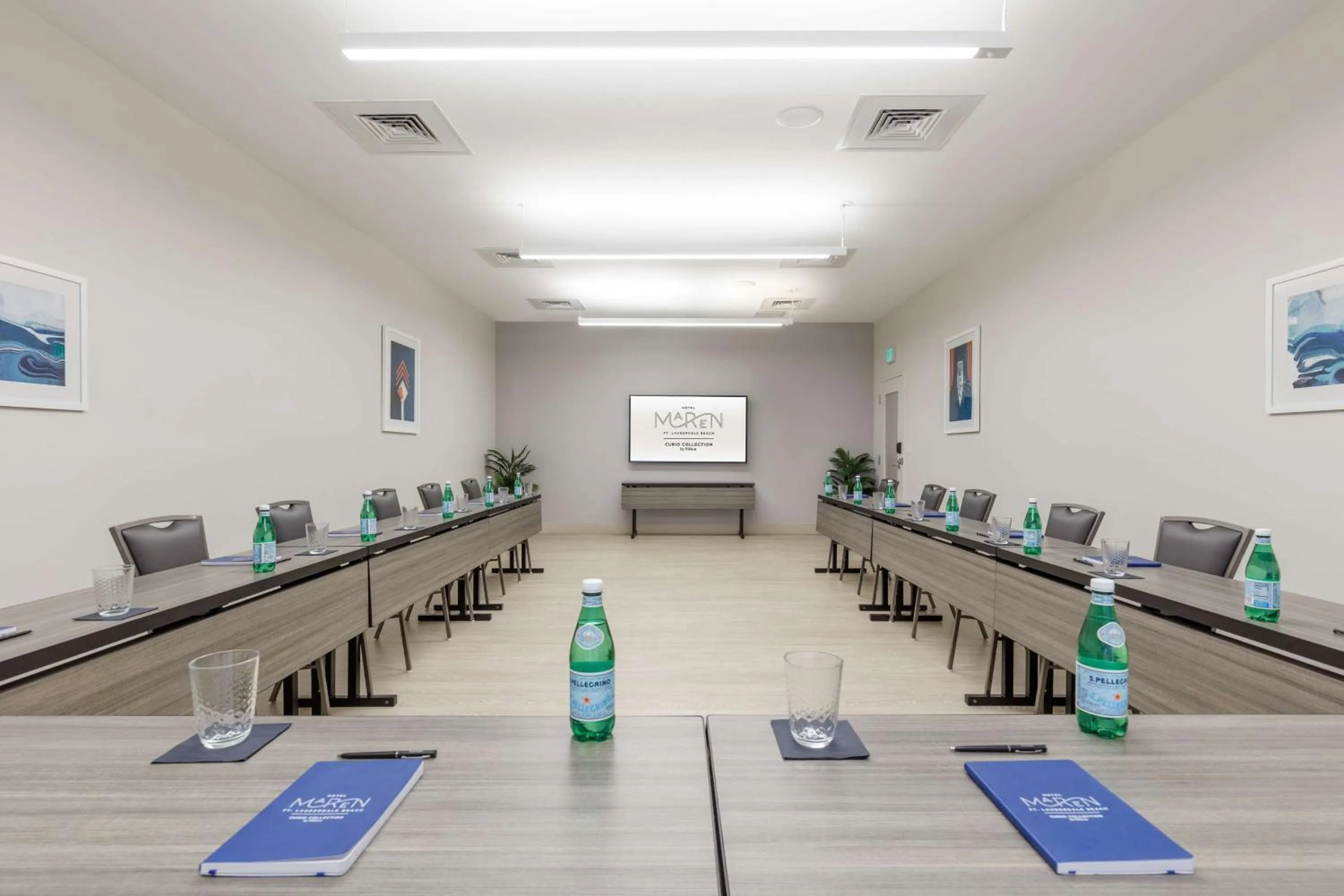 Meeting/conference room in Hotel Maren Fort Lauderdale Beach, Curio Collection By Hilton