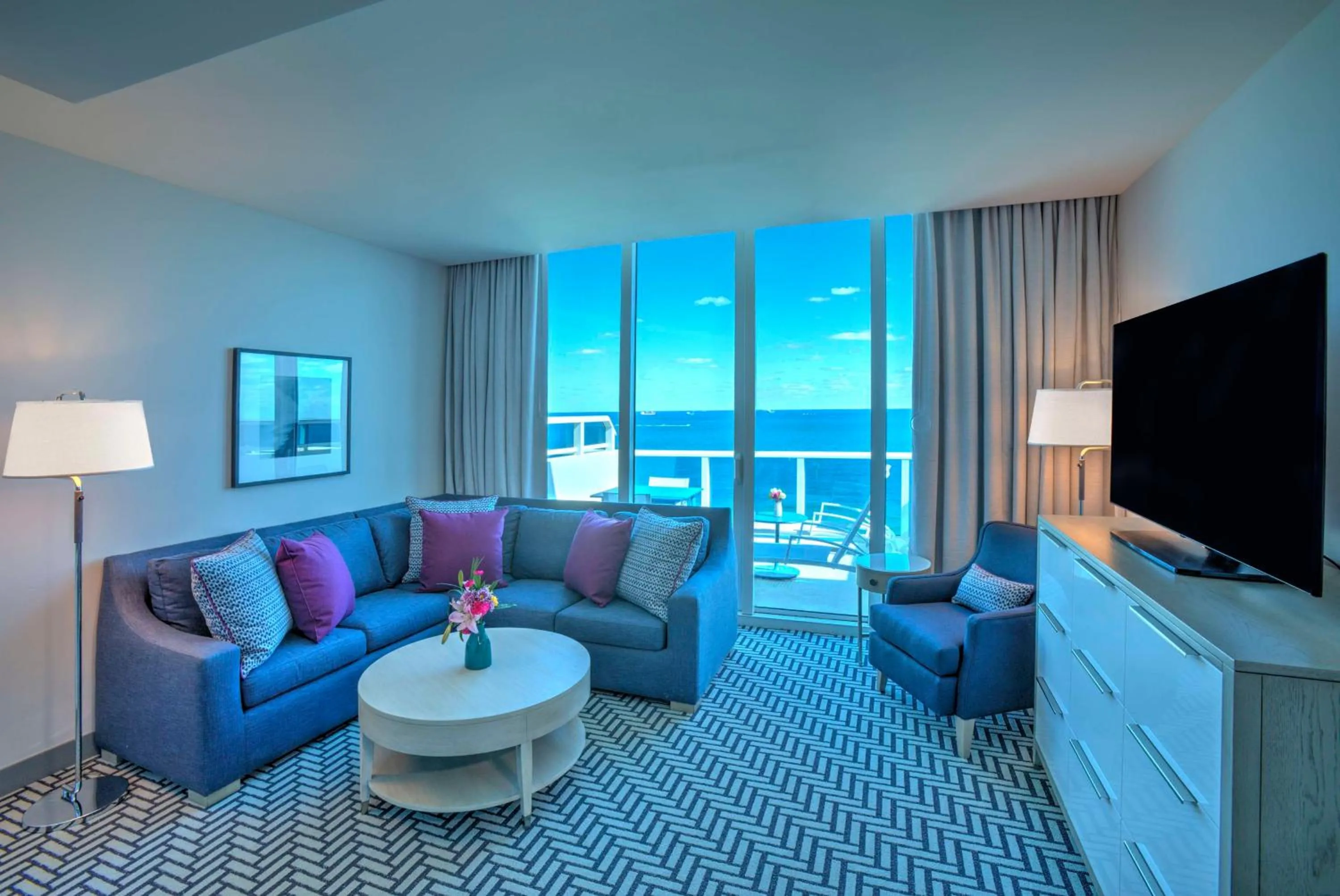 Living room in Hotel Maren Fort Lauderdale Beach, Curio Collection By Hilton