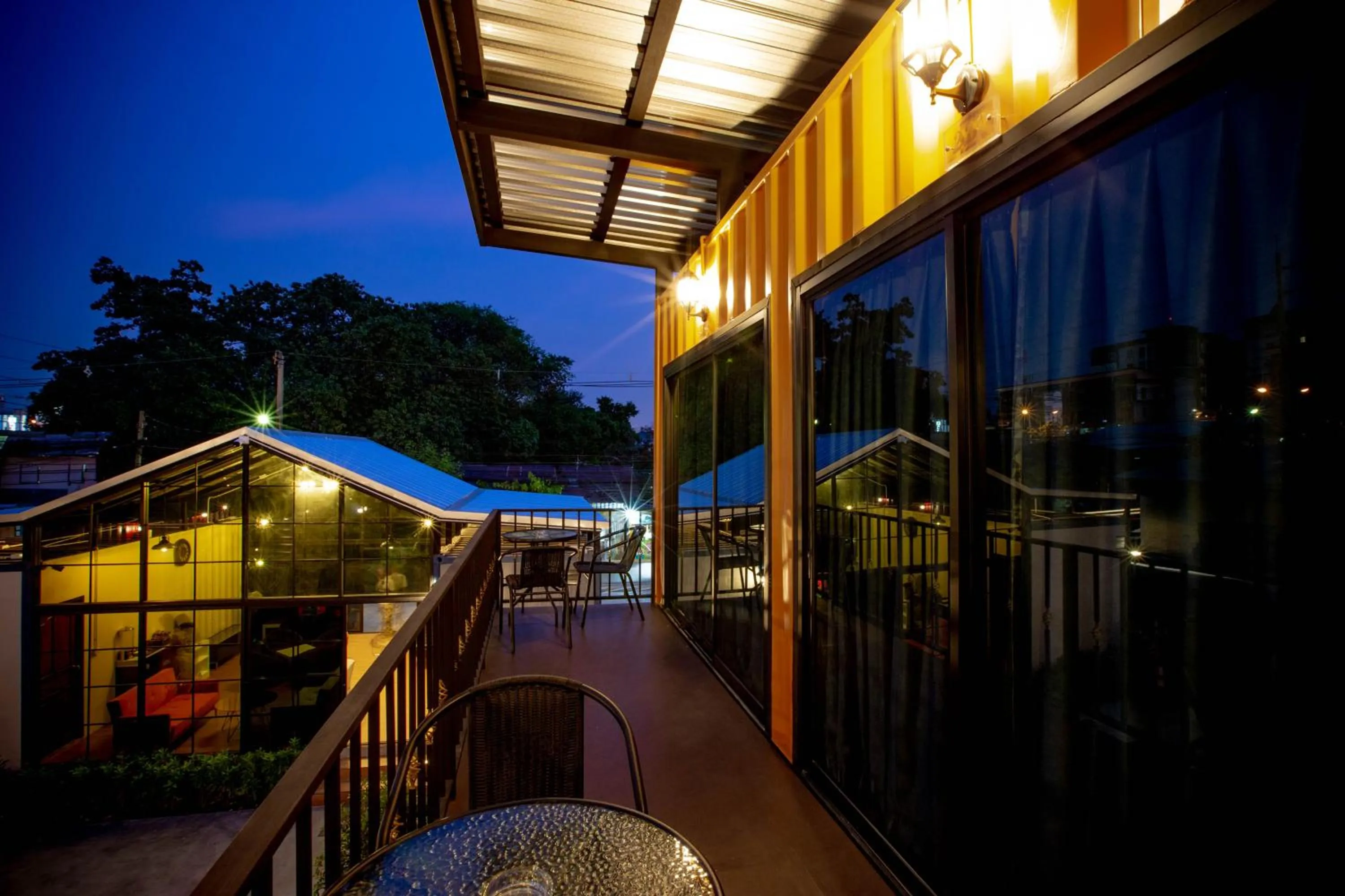 Balcony/Terrace in Tuscany Land Resort Donmuang