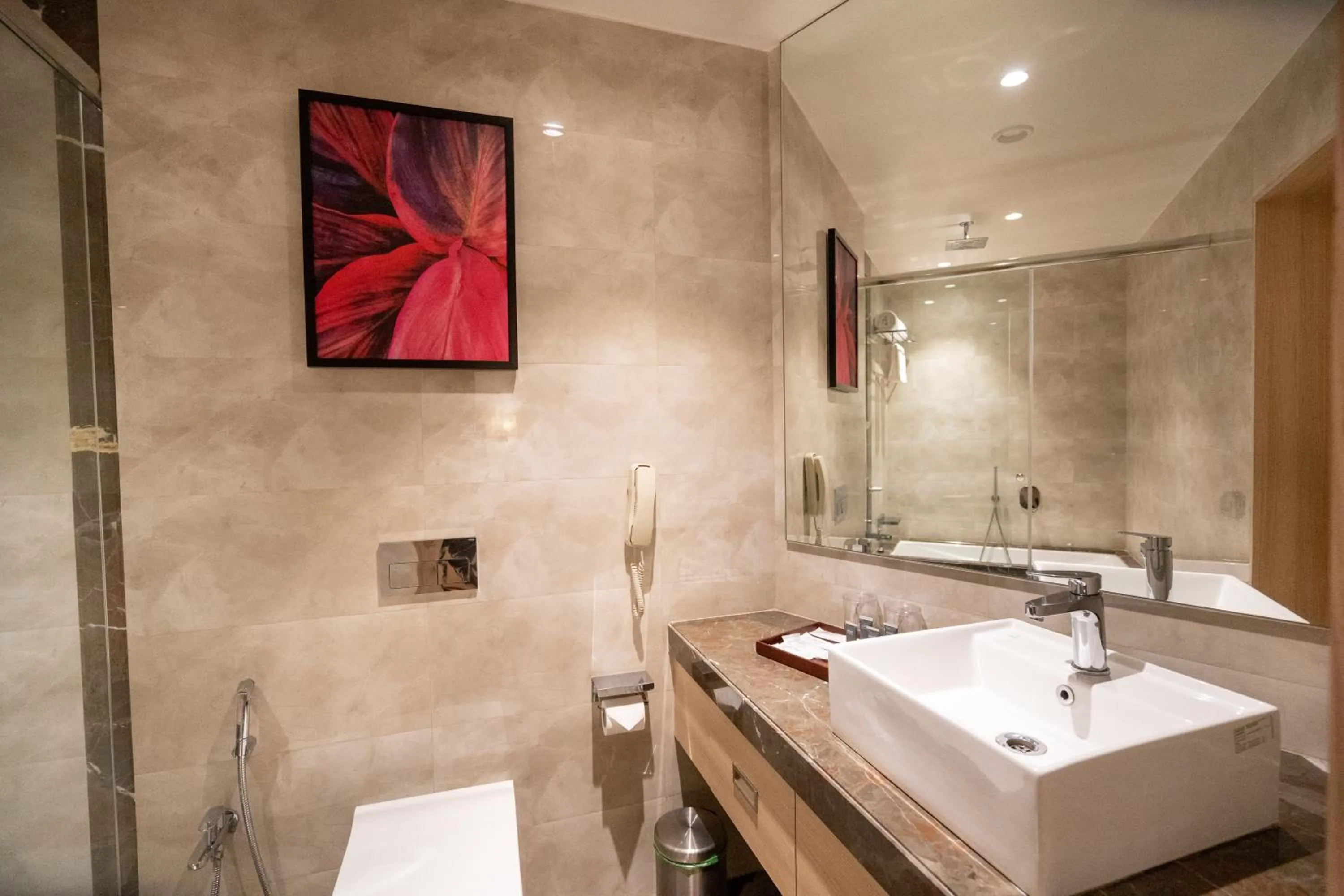 Shower in The Orchid Lonavala