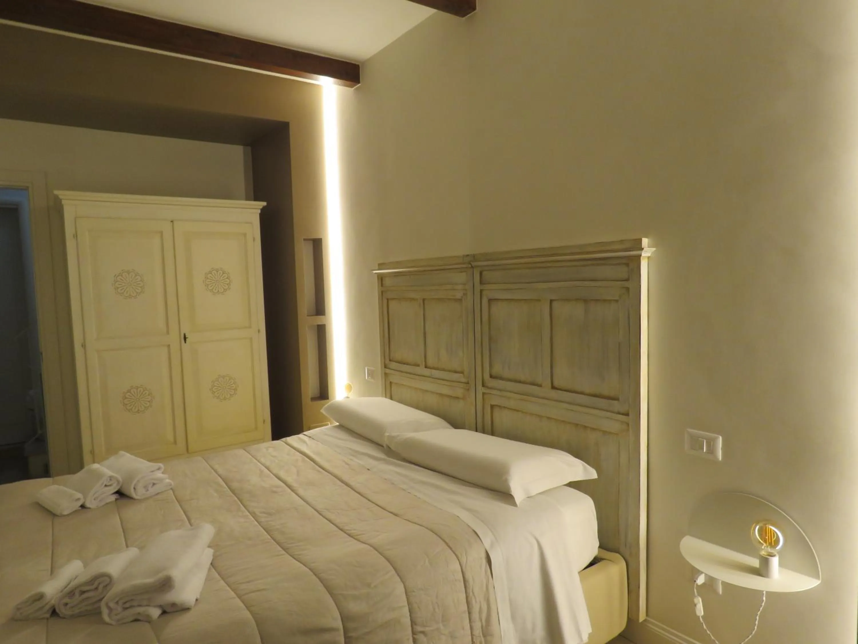Bed in Apulia 35
