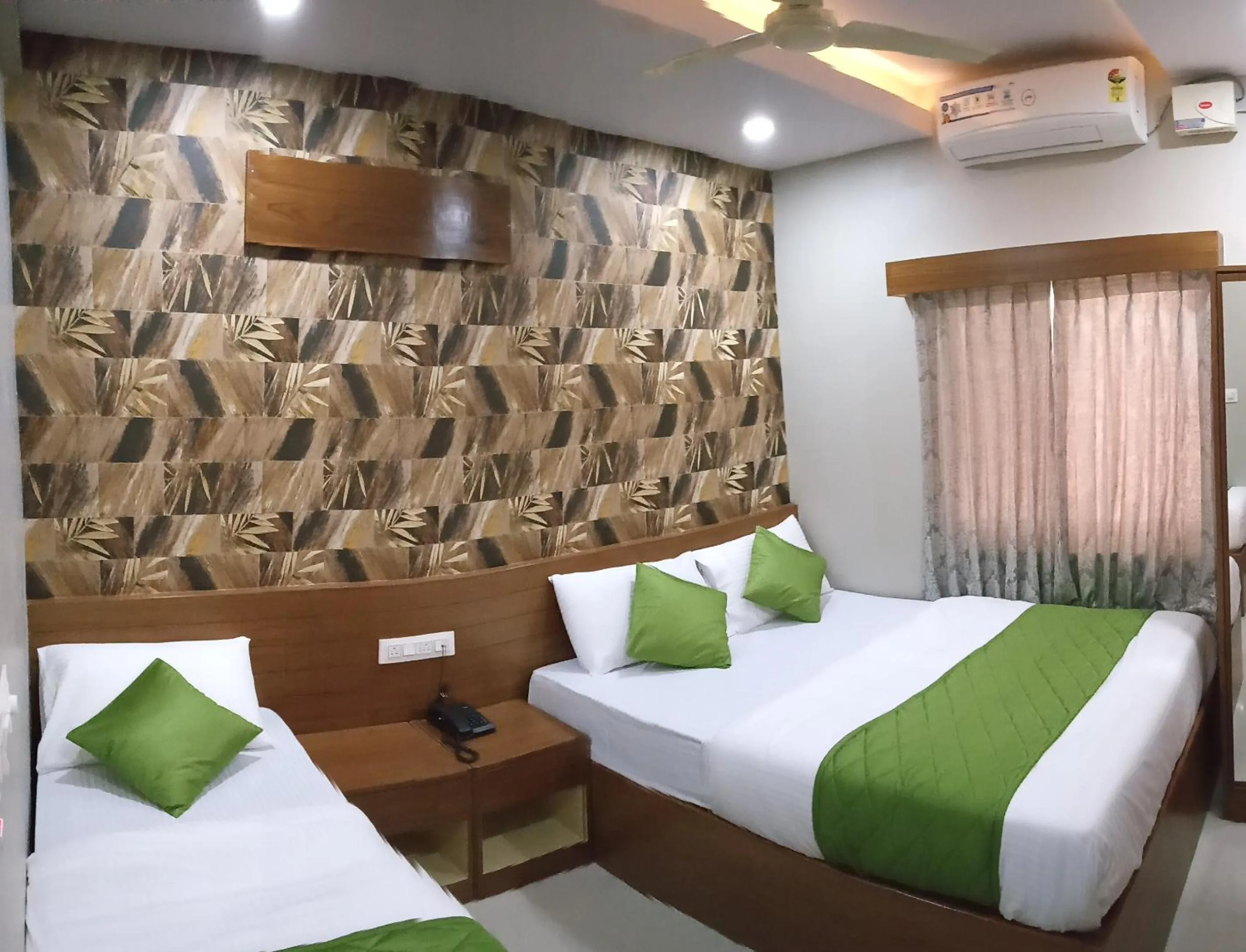 Bed in Olivia Inn And Suites