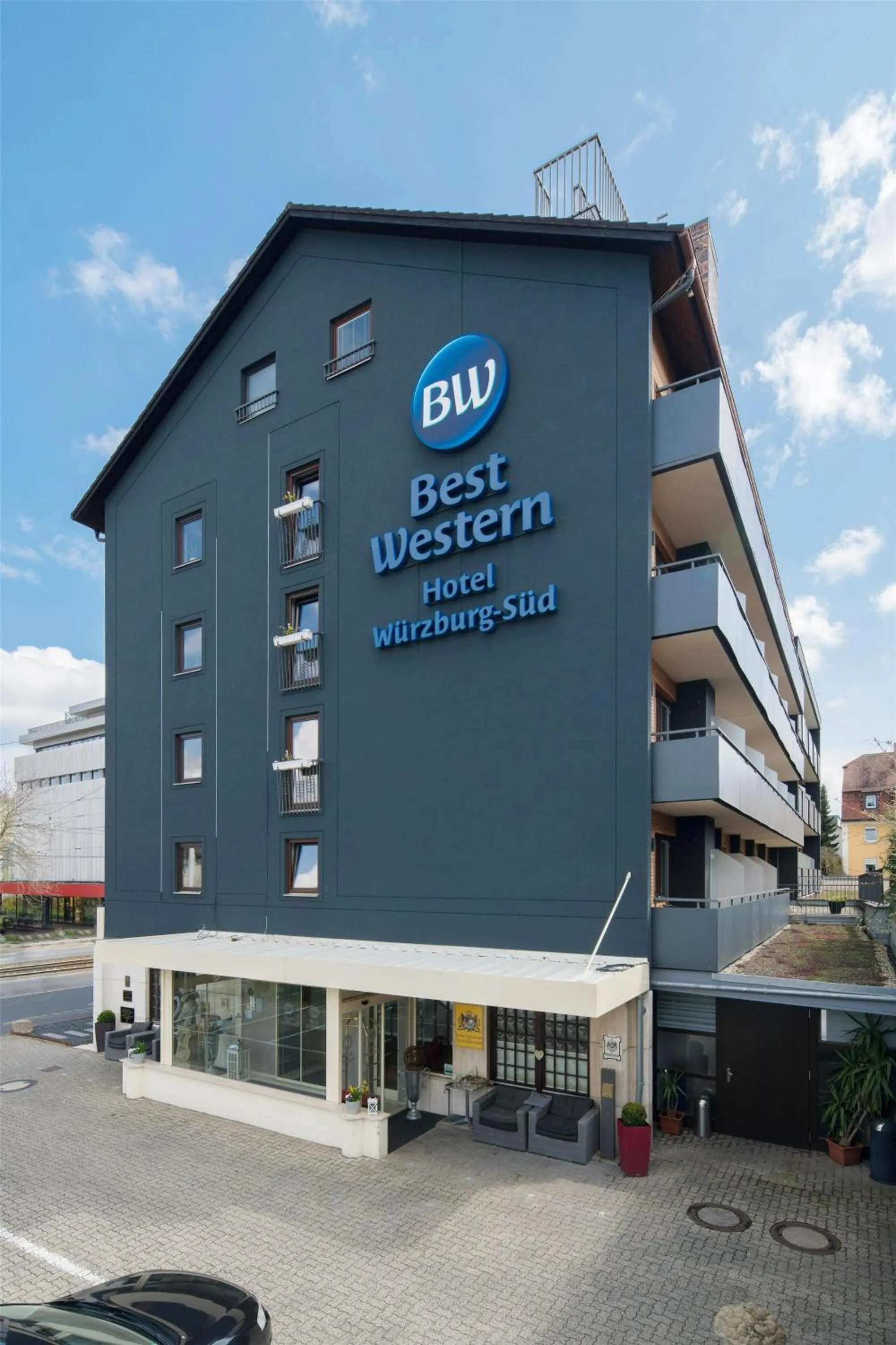 Property building in Best Western Hotel Würzburg-Süd