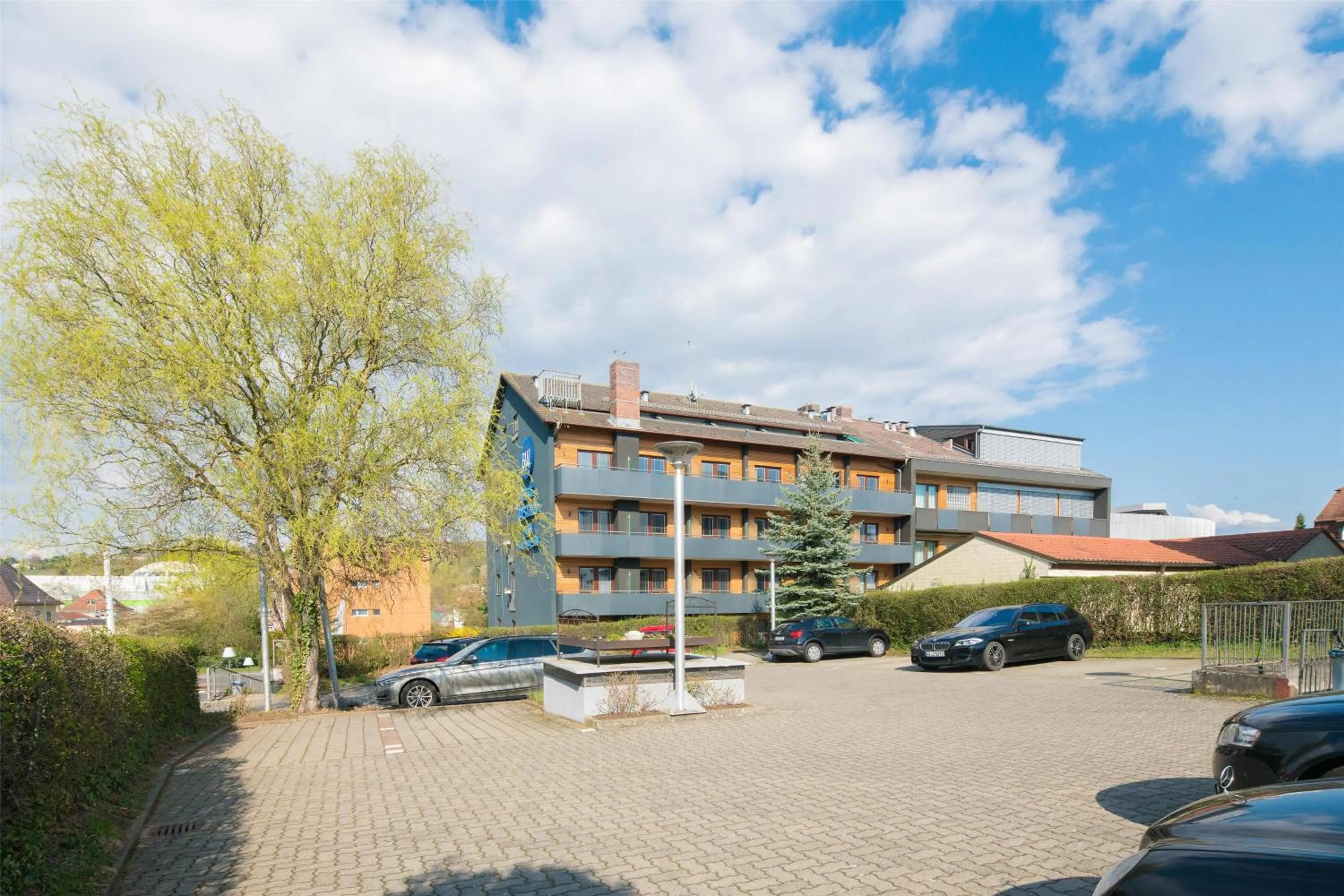 Property building in Best Western Hotel Würzburg-Süd