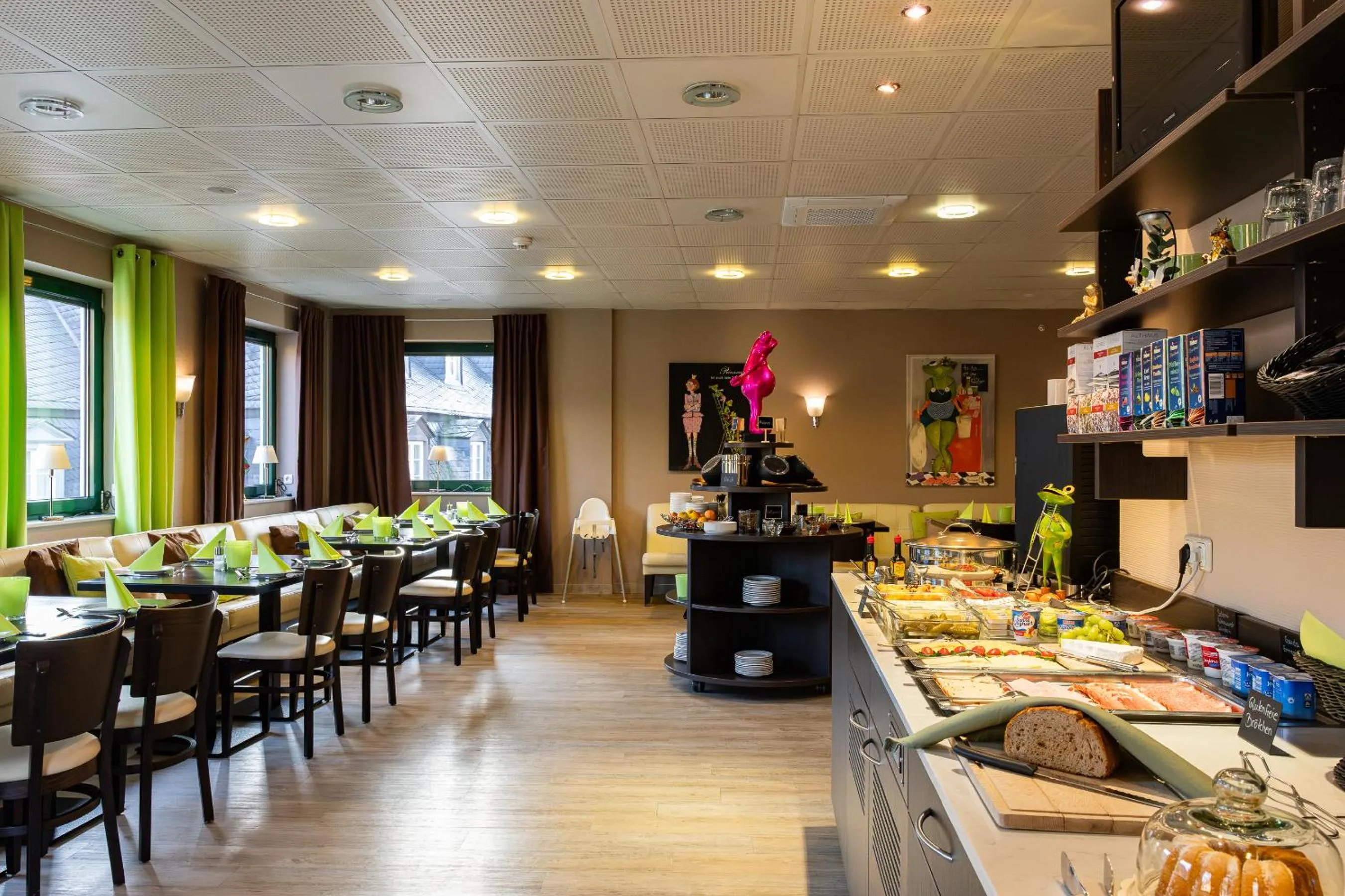 Restaurant/places to eat in Hotel Aulmann