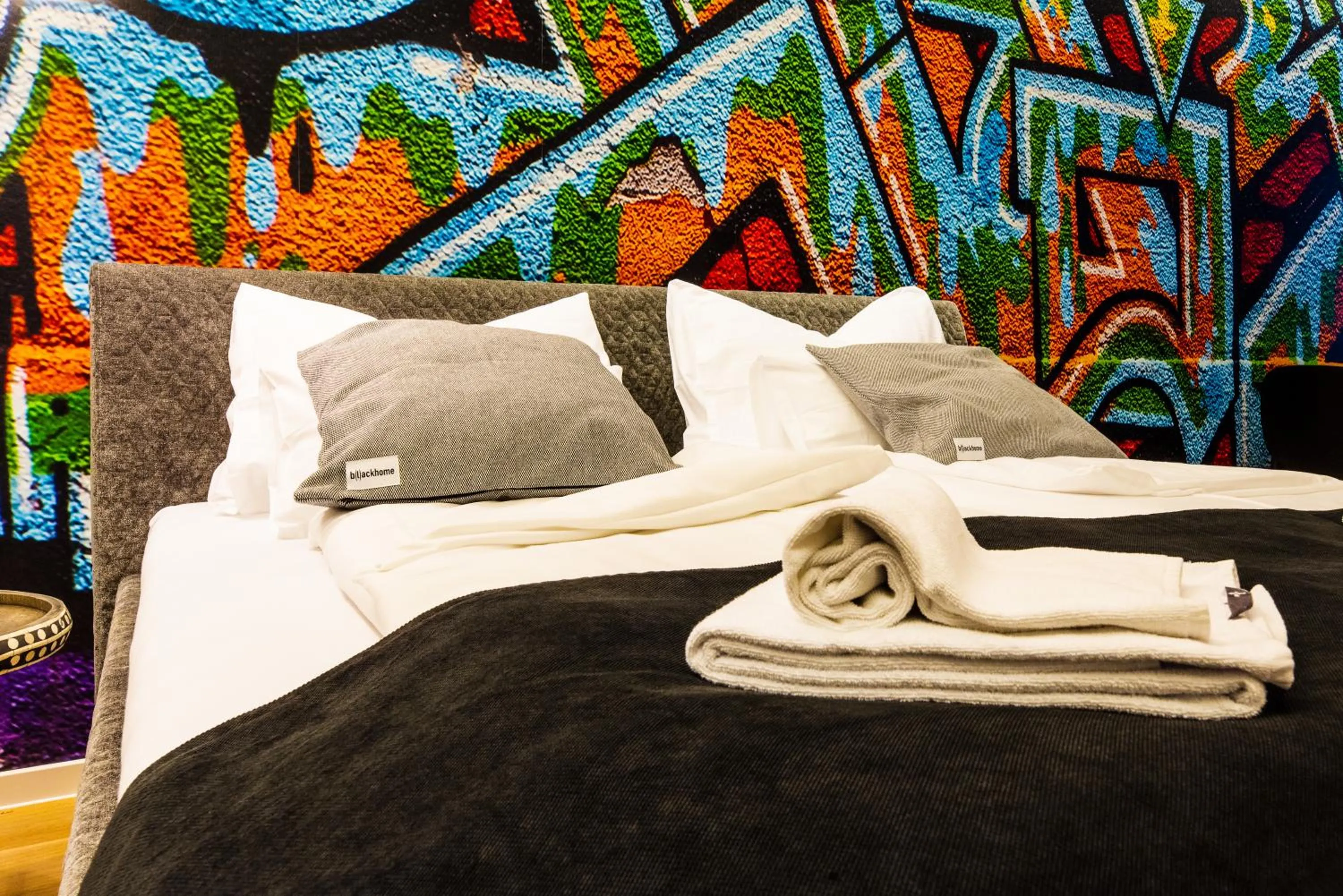 Bed in Blackhome Graz I contactless check-in