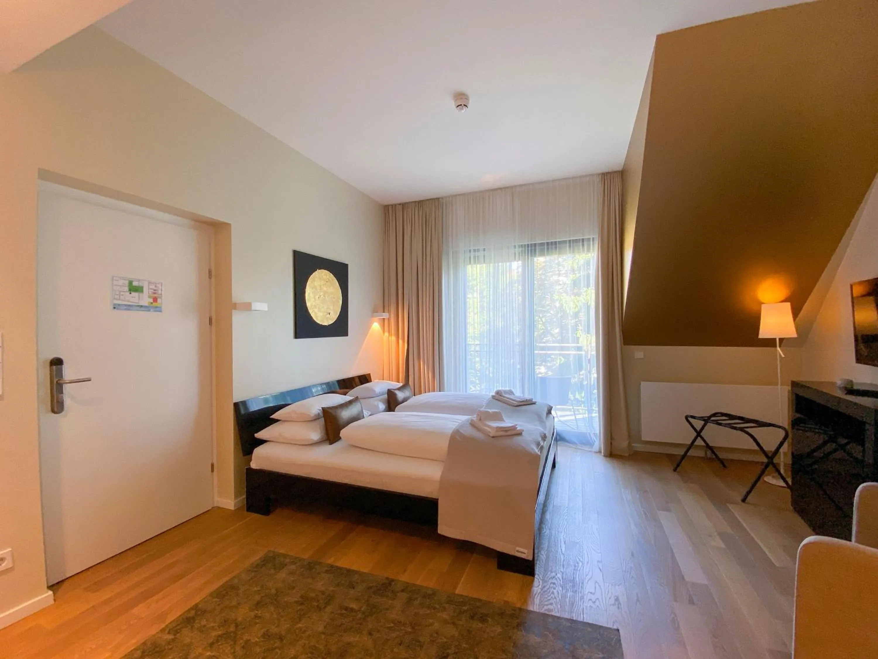 Bedroom, Bed in Blackhome Graz I contactless check-in