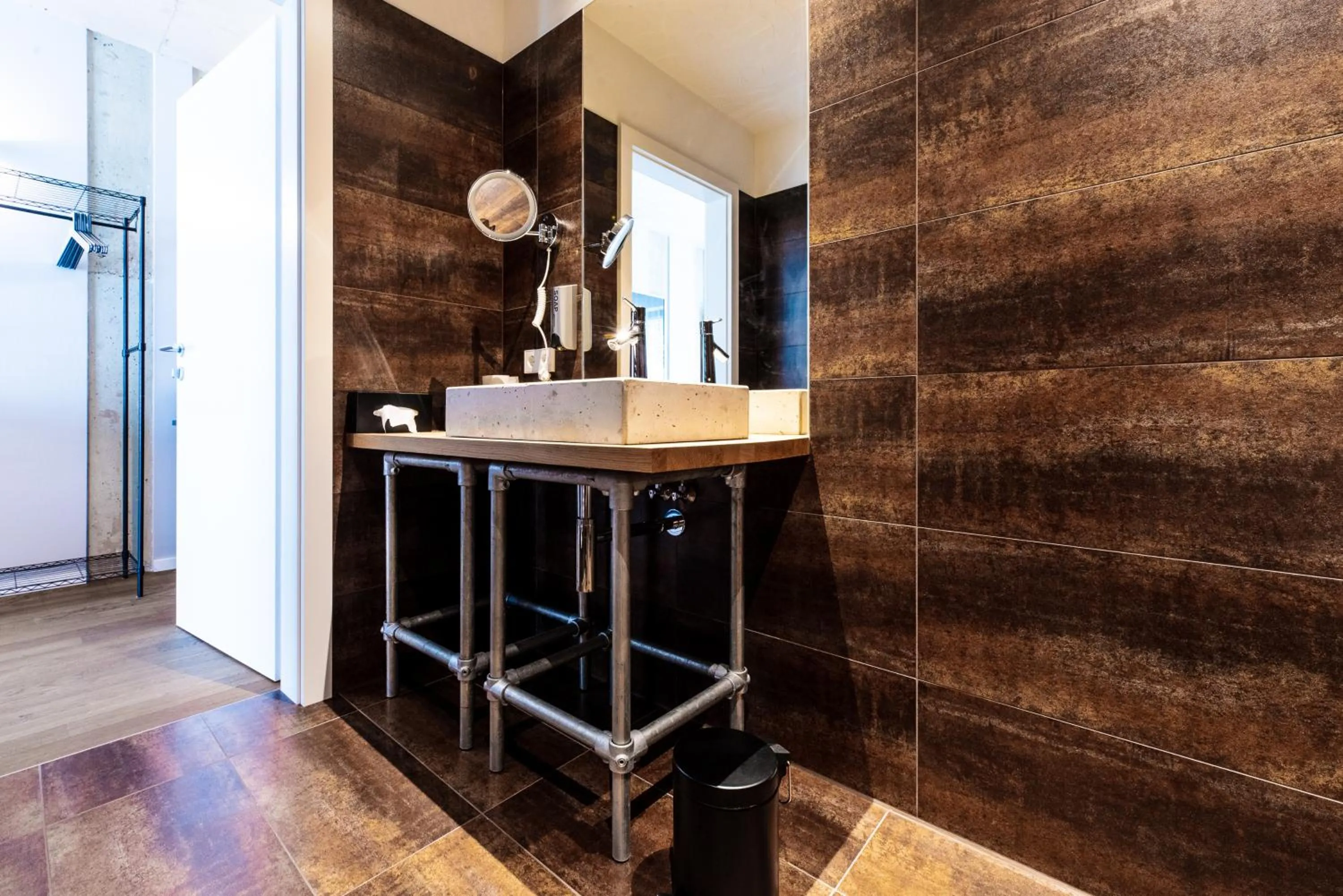 Bathroom in Blackhome Graz I contactless check-in