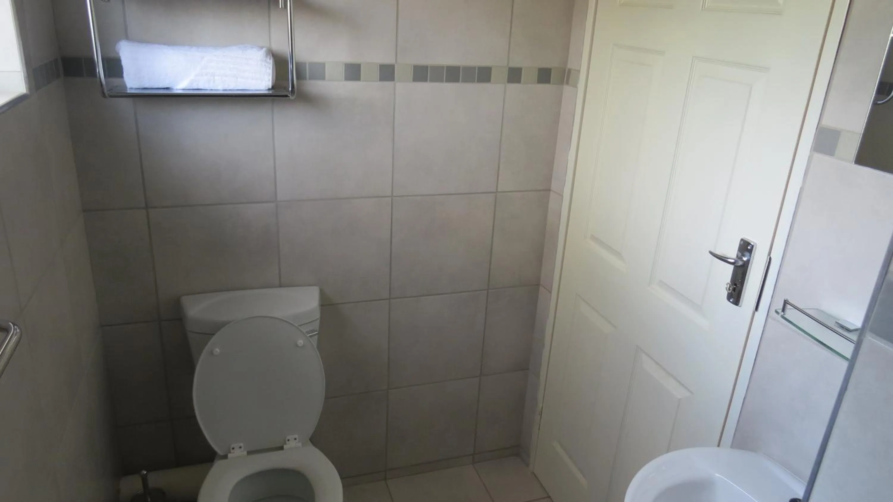 Toilet in Villa Strada Guesthouse