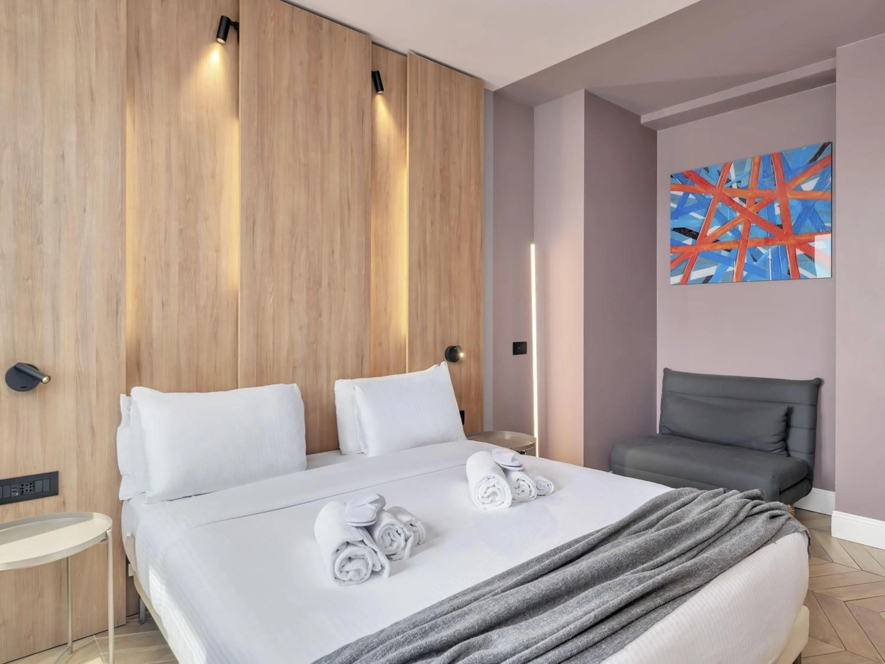 Photo of the whole room, Bed in B&B Hotel Milano City Center Duomo