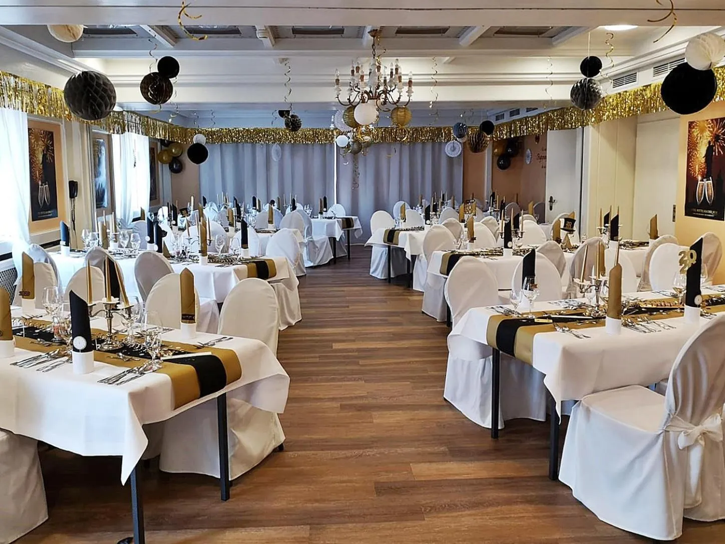 Restaurant/places to eat in Hotel Wittelsbacher Höh