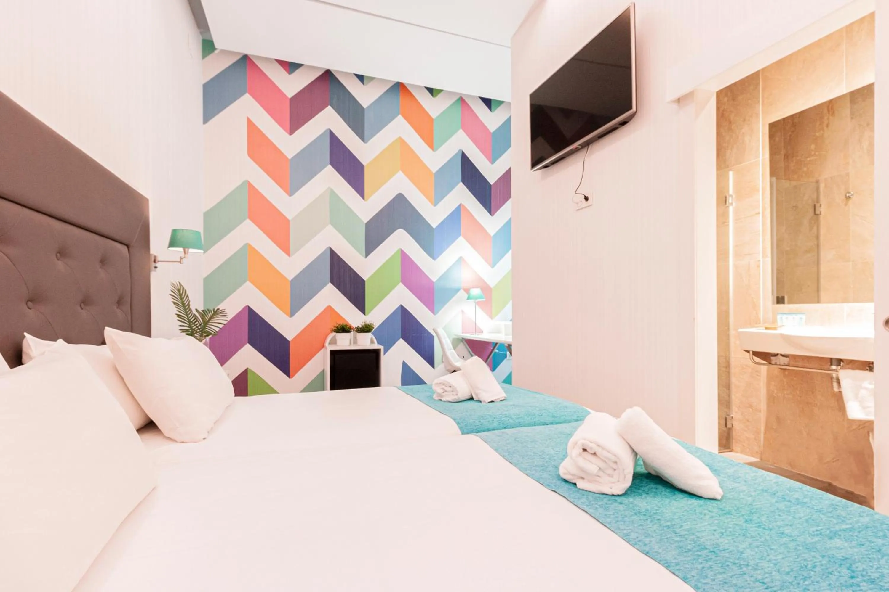 Bed in Oh Nice Revellin Ceuta