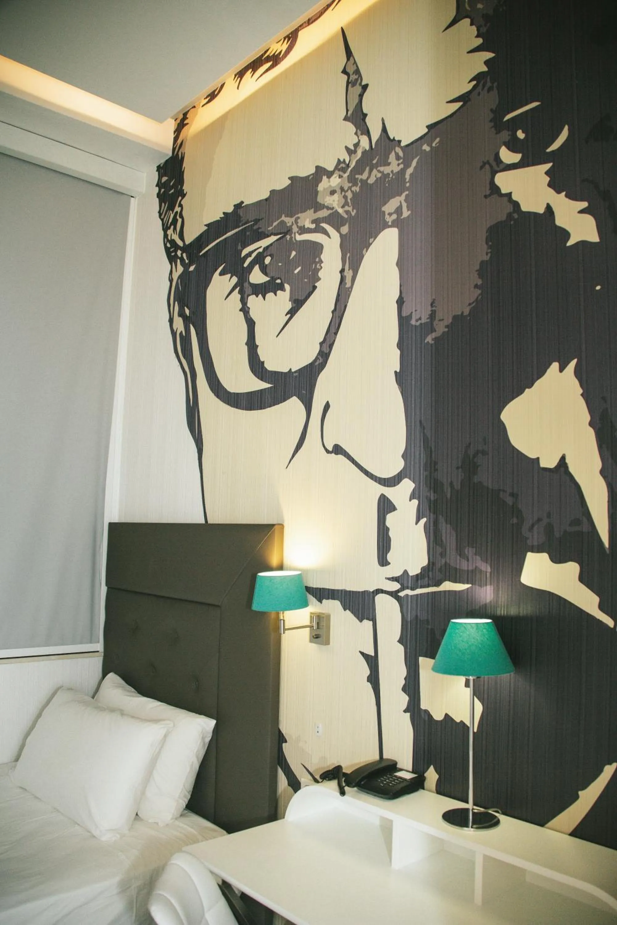 Bed in Oh Nice Revellin Ceuta