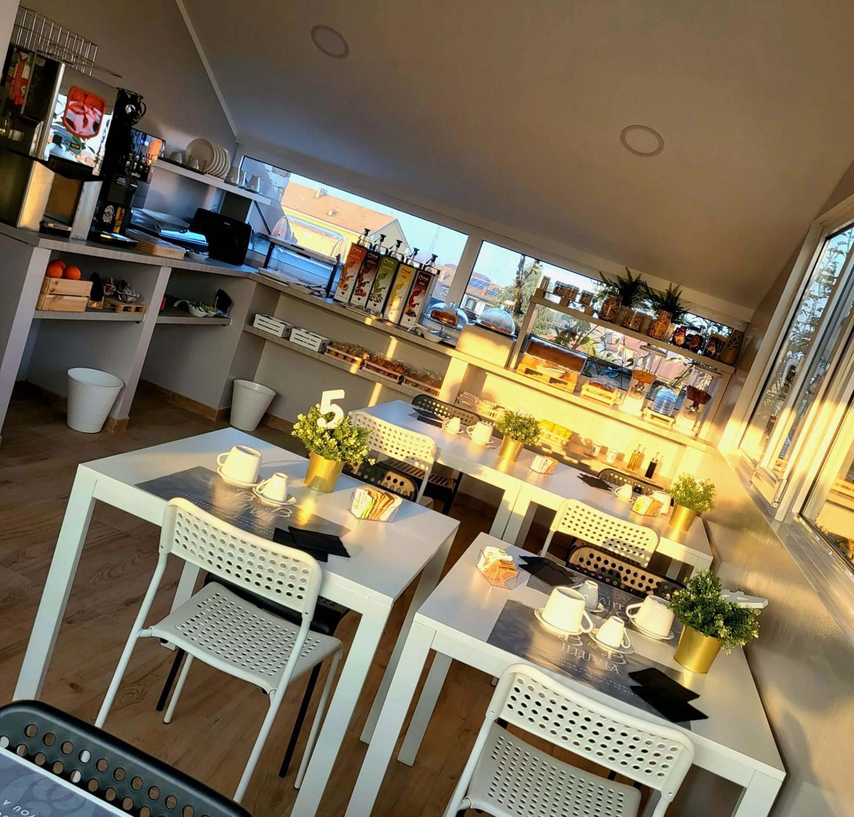 Breakfast in ILLUVIA affitto camere