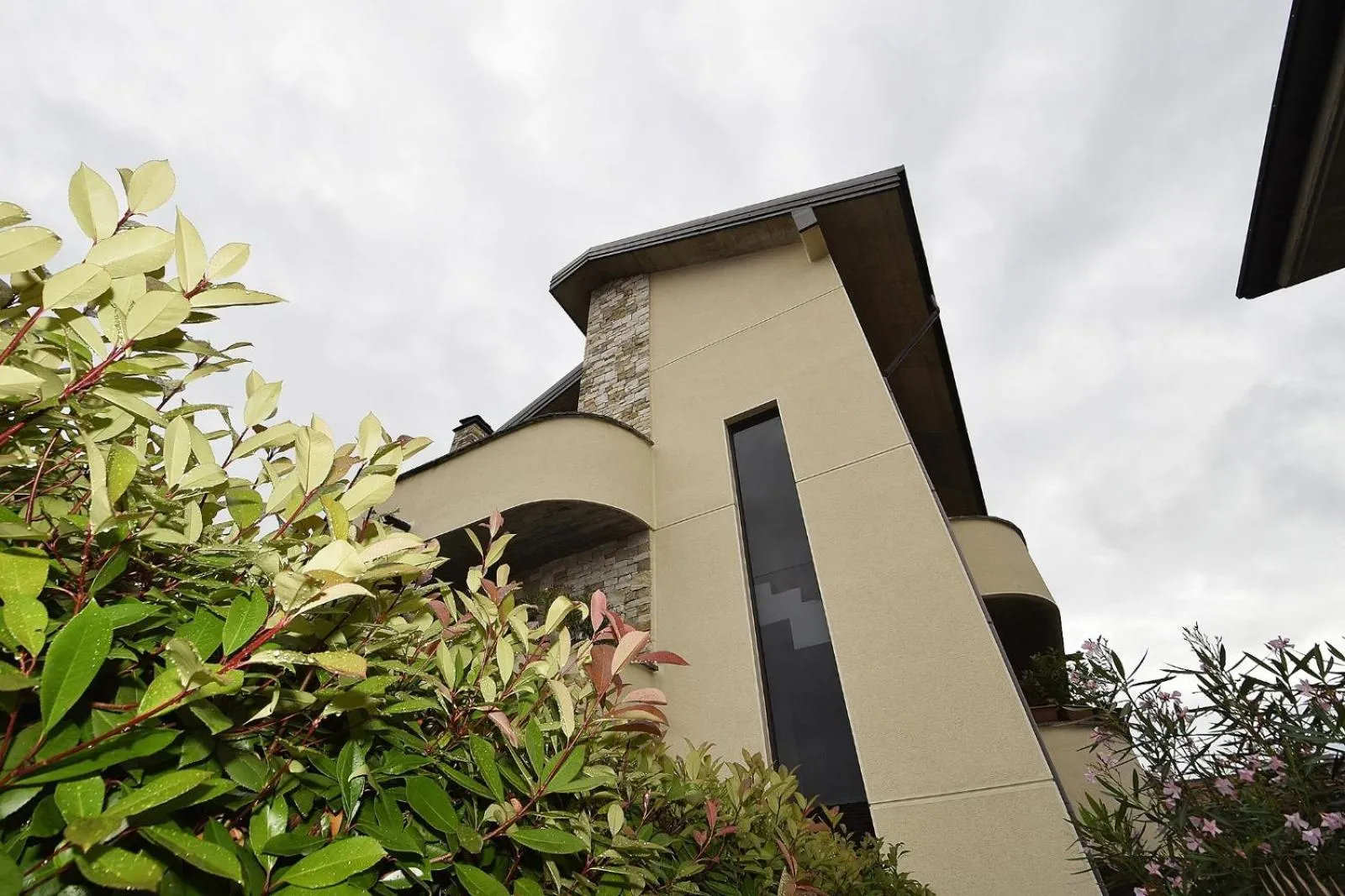 Property building in ILLUVIA affitto camere