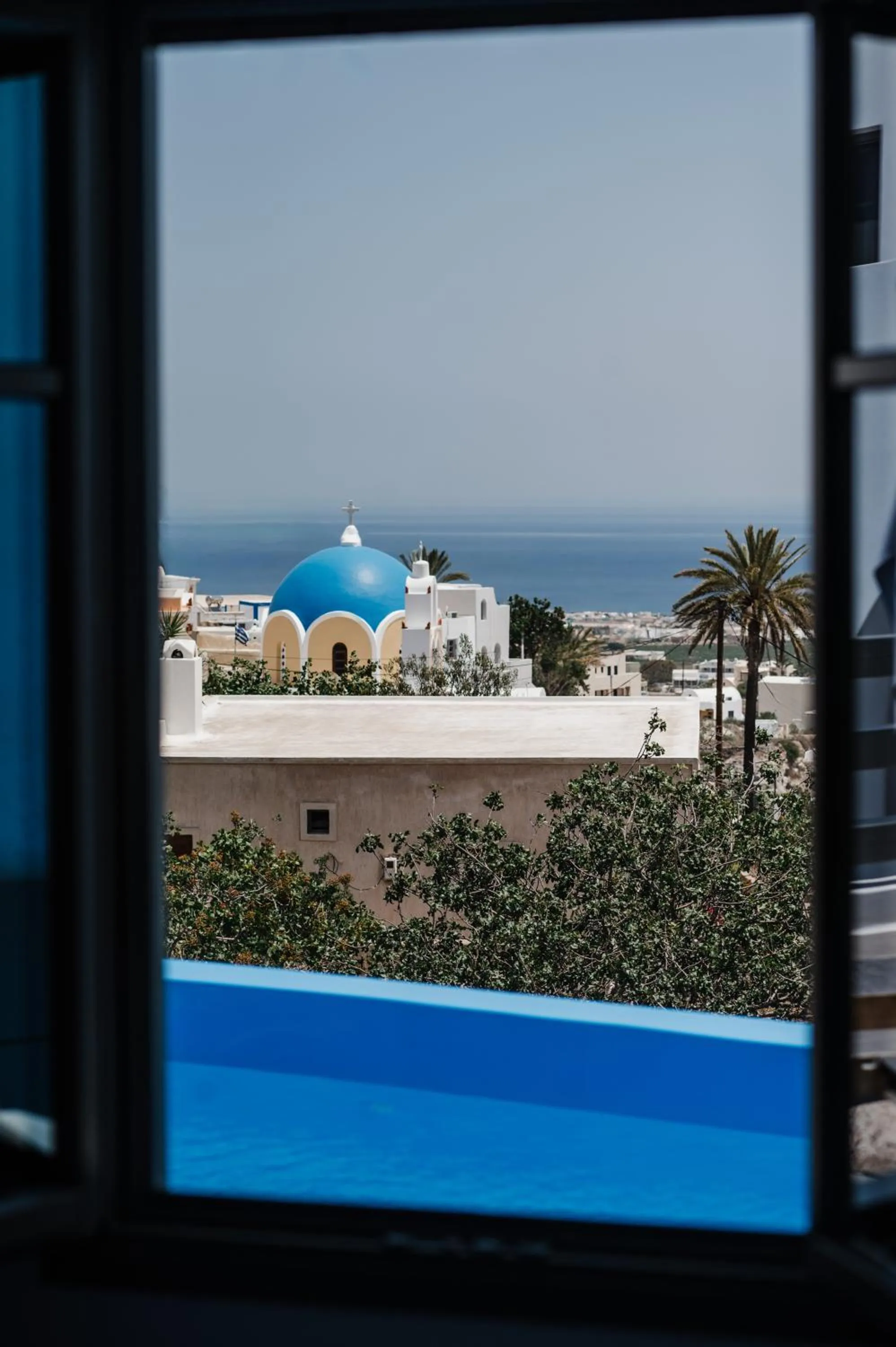 Pool view in Amphitrite Suites Santorini