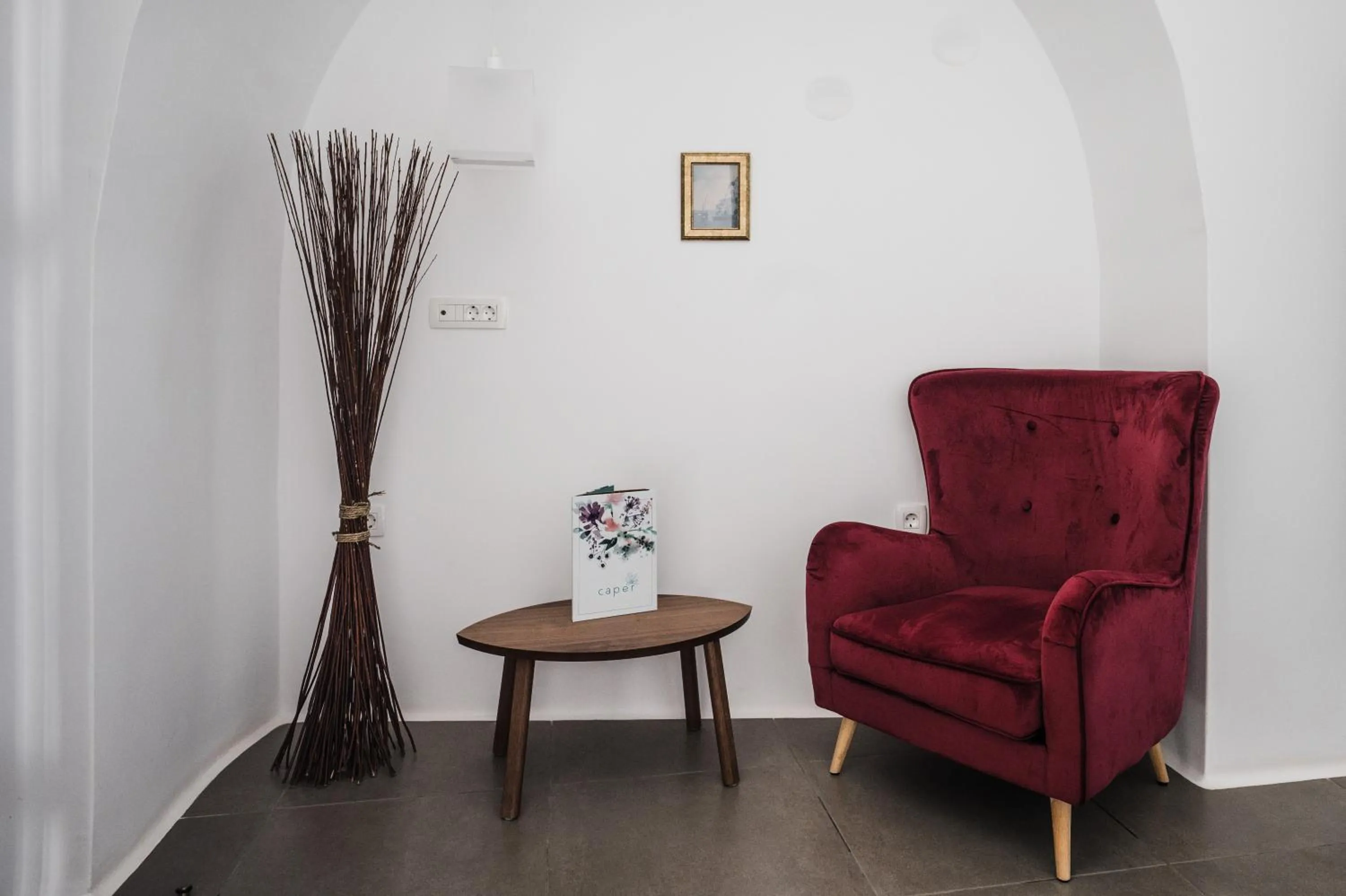 Living room in Amphitrite Suites Santorini